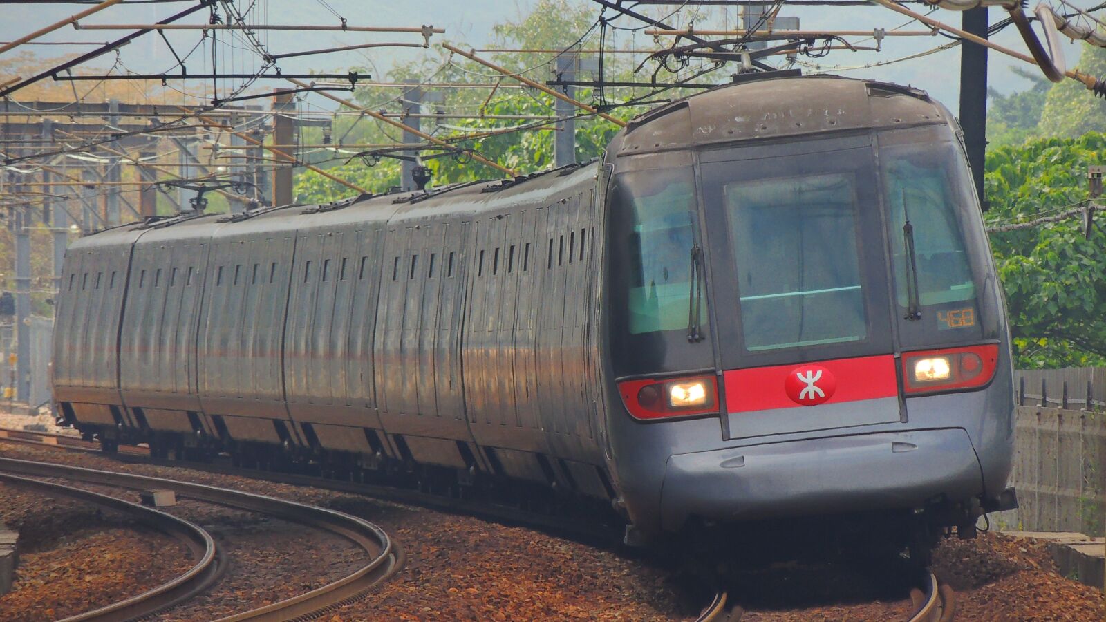Nikon Coolpix P510 sample photo. Hongkong, train, rail photography