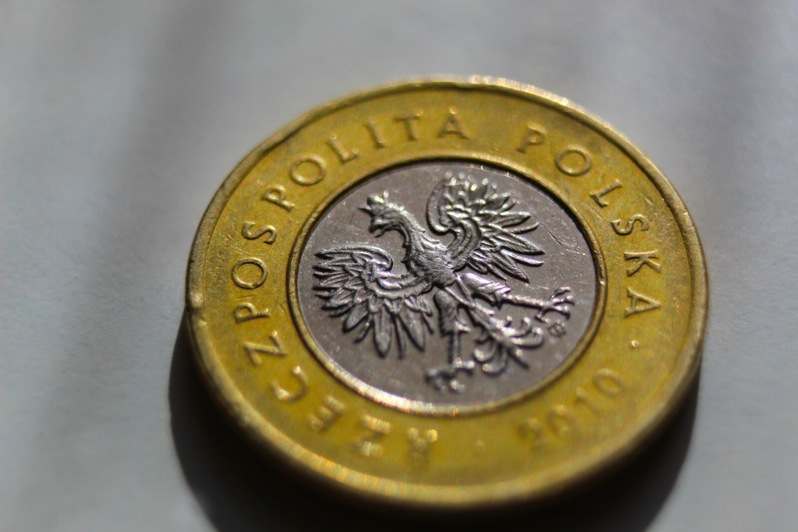 Canon EOS 4000D (EOS Rebel T100 / EOS 3000D) sample photo. Money, currency, coins photography