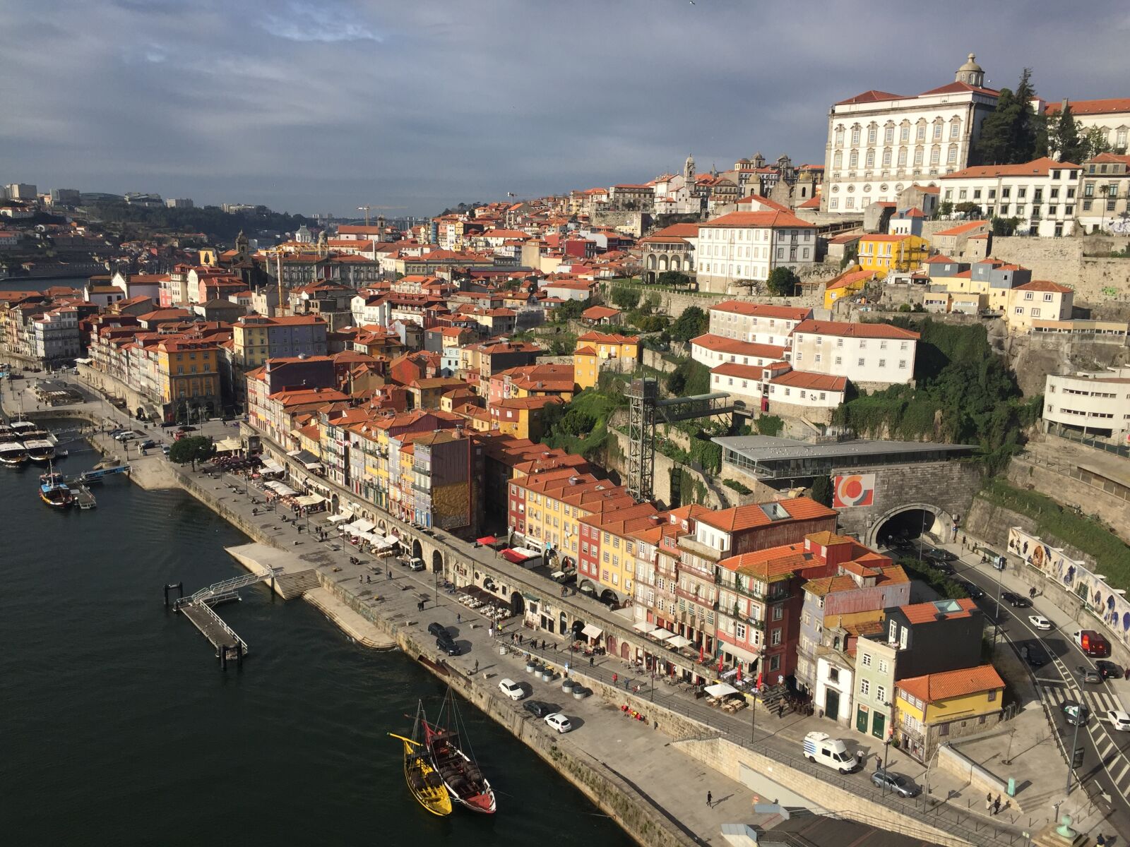 Apple iPhone 6 sample photo. City, challenge, portugal photography