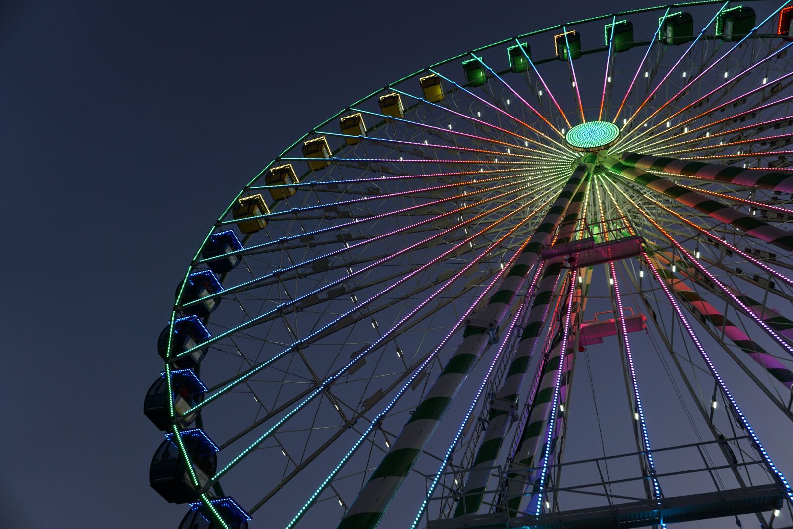 Sony a5100 sample photo. Ferris wheel, observation, carnival photography