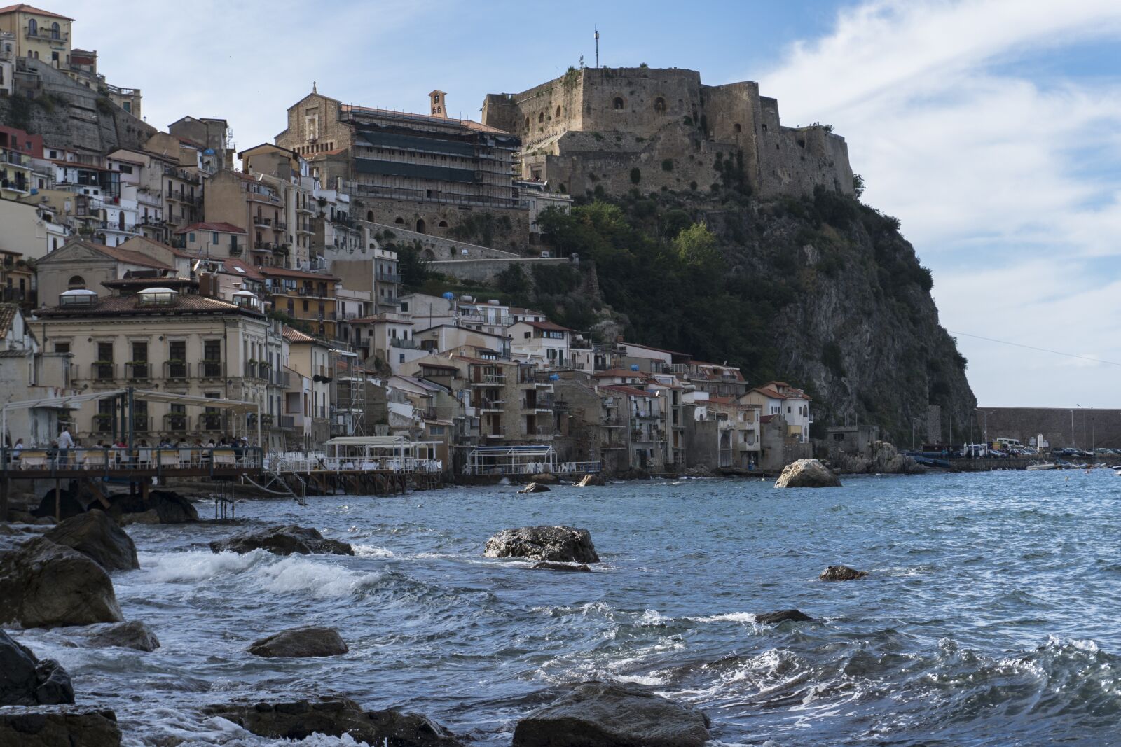 Sony a6300 sample photo. Sea, houses, water photography