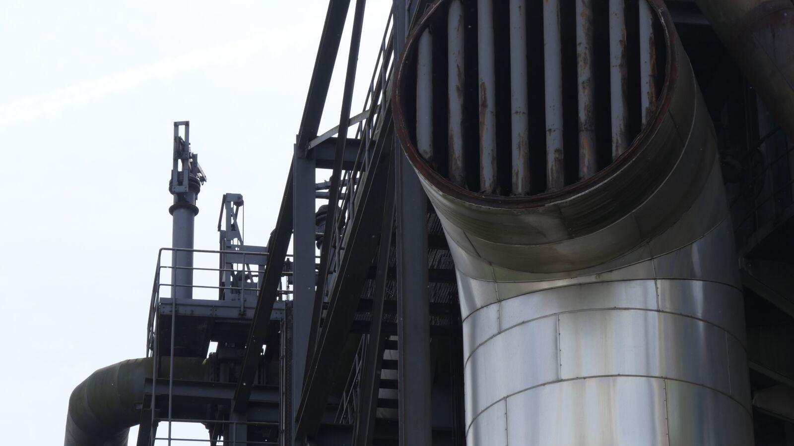 Panasonic Lumix DMC-GH4 sample photo. Industry, old, old factory photography