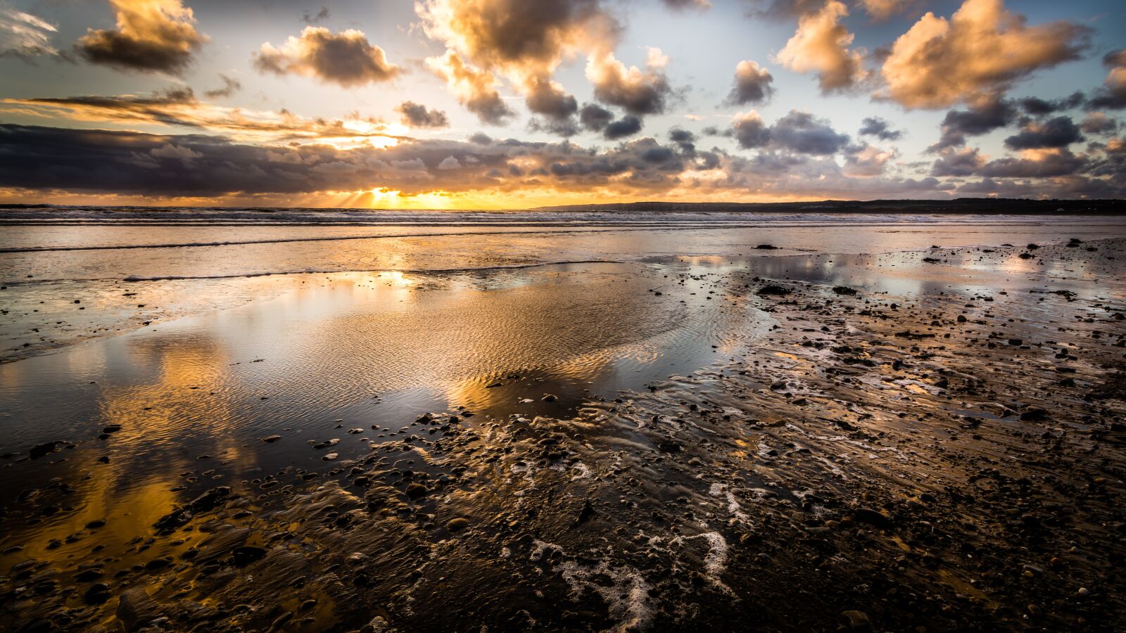 Tokina AT-X Pro 11-16mm F2.8 DX II sample photo. Filey, beach, yorkshire photography