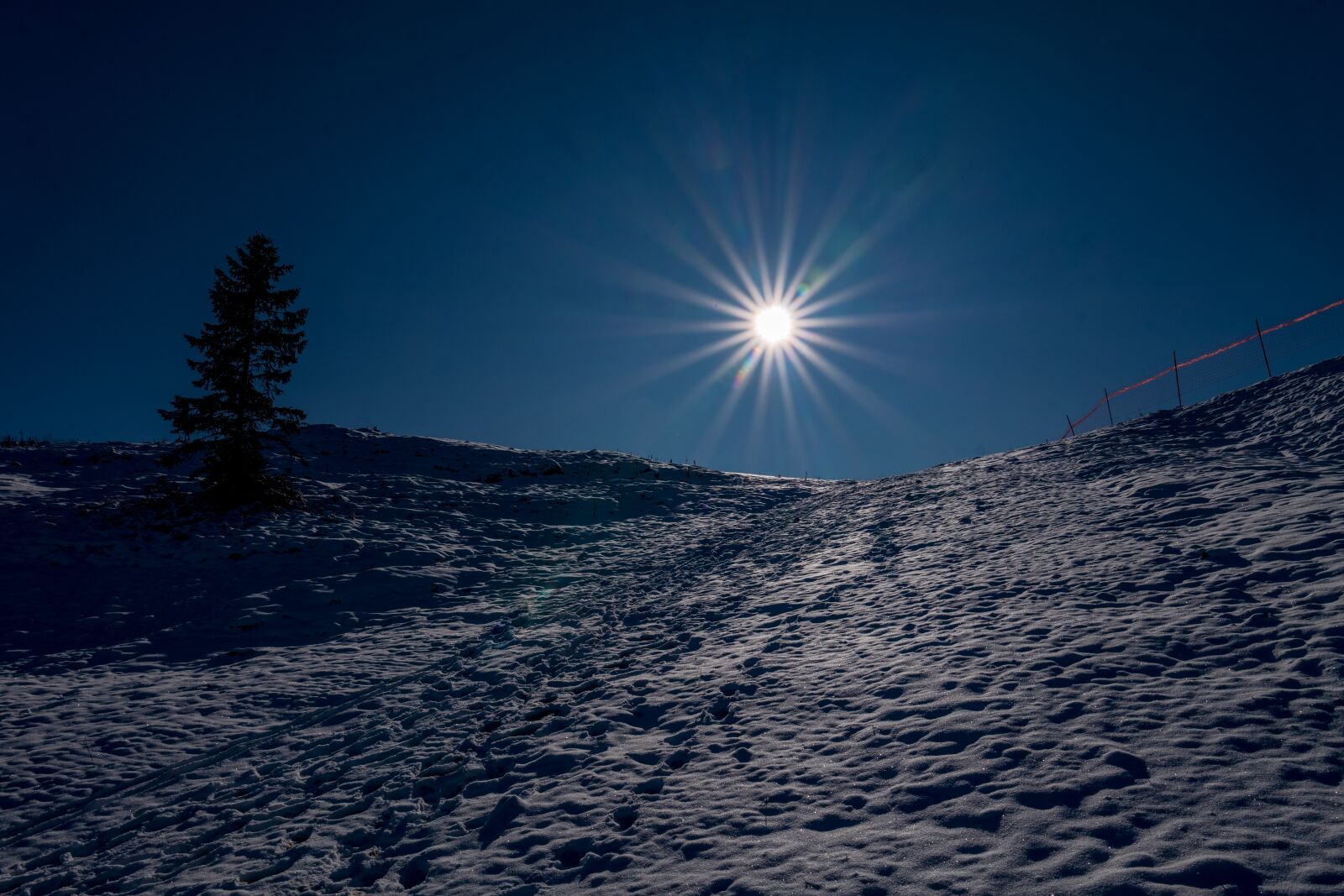 Leica Vario-Elmarit-SL 24-90mm F2.8-4 ASPH sample photo. Ski, skiing, ski area photography