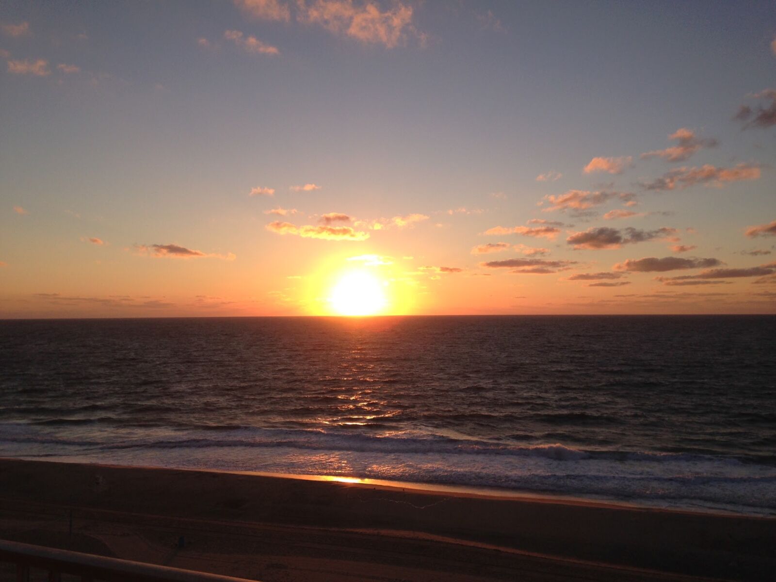 iPhone 5 back camera 4.12mm f/2.4 sample photo. Florida, ocean, sunset, waves photography