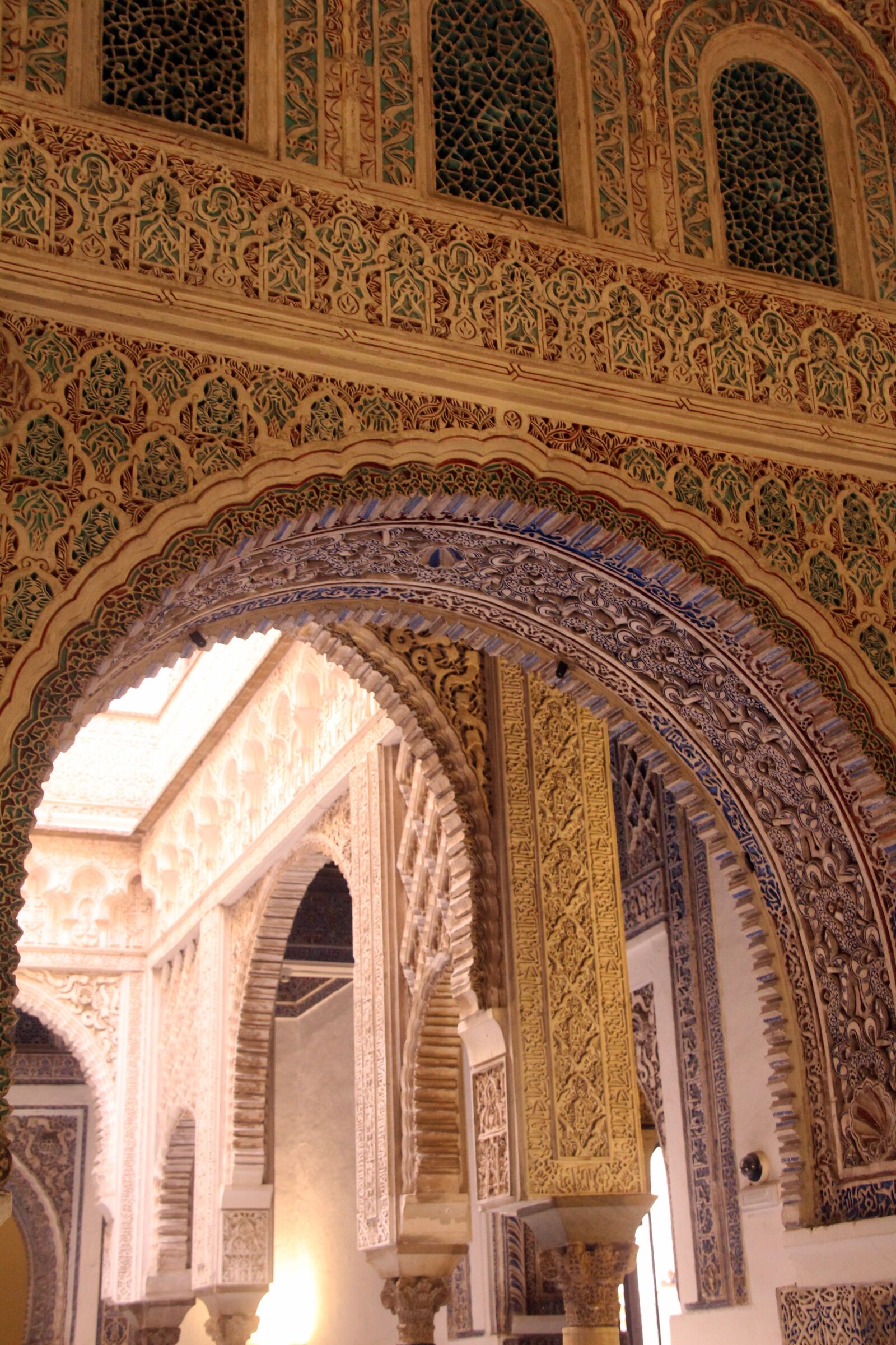 Canon EOS 700D (EOS Rebel T5i / EOS Kiss X7i) sample photo. Moorish architecture, archway, moors photography
