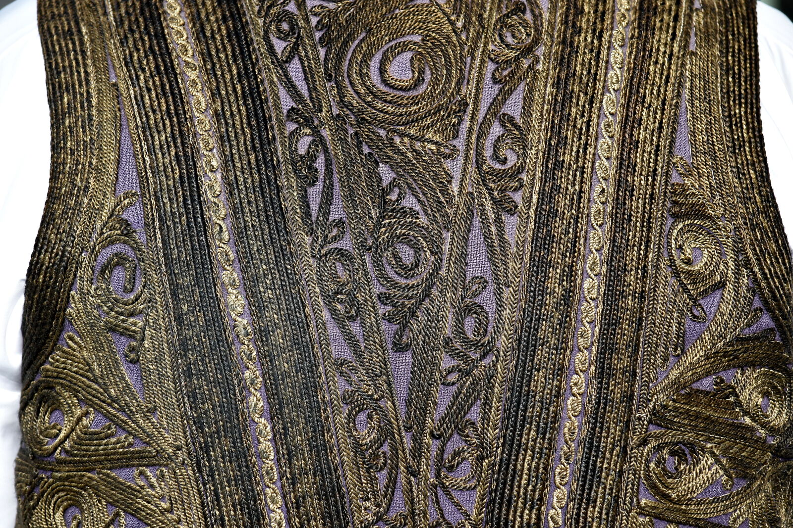 Nikon D5500 sample photo. Cardigan, old fashioned, old photography