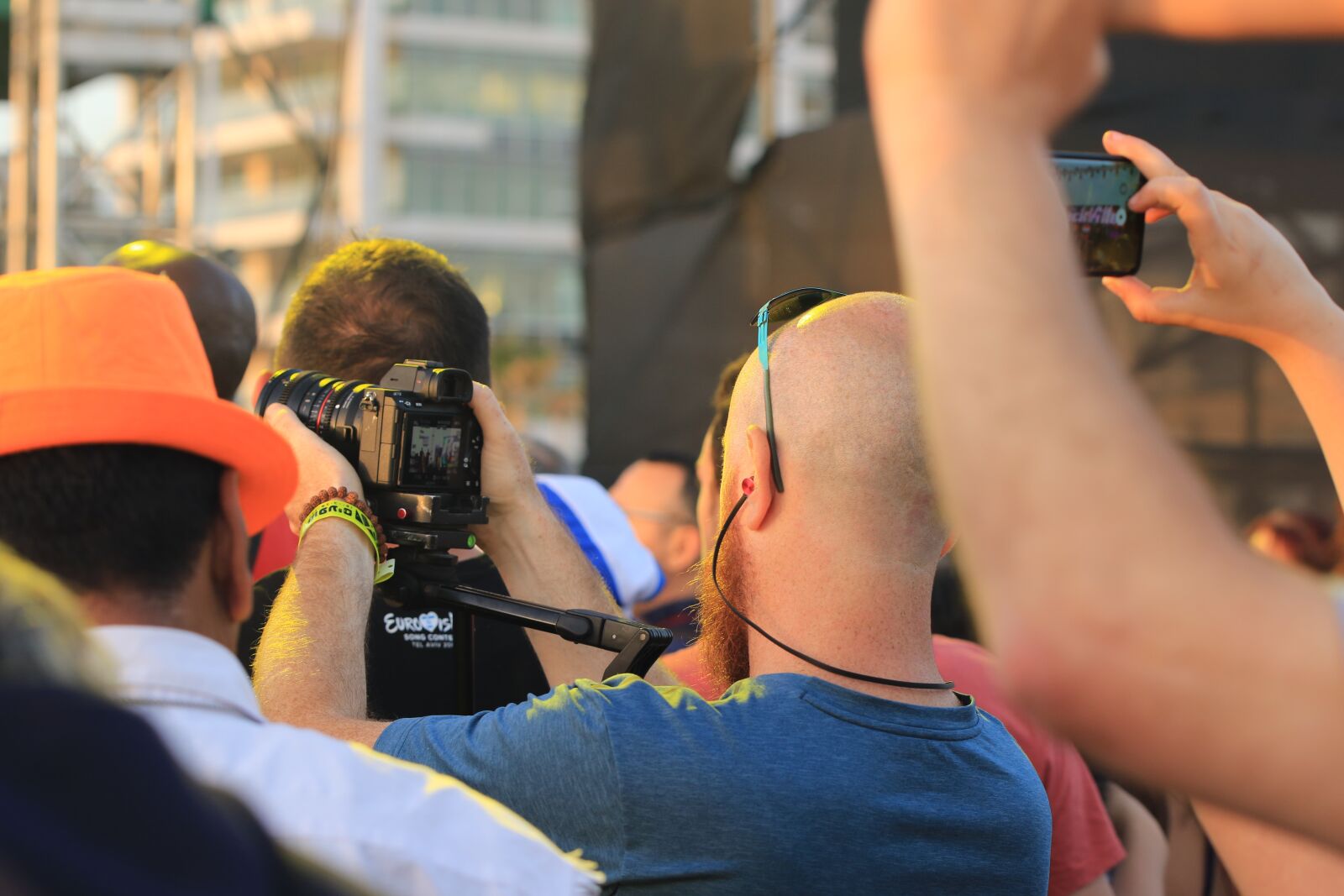 Canon EOS 7D Mark II sample photo. Man, photographer, camera photography