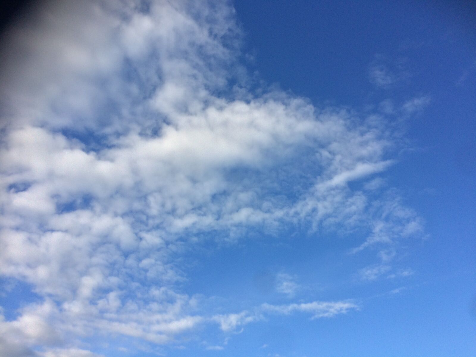 Apple iPhone 5s sample photo. Blue, skies, cloudy, sky photography