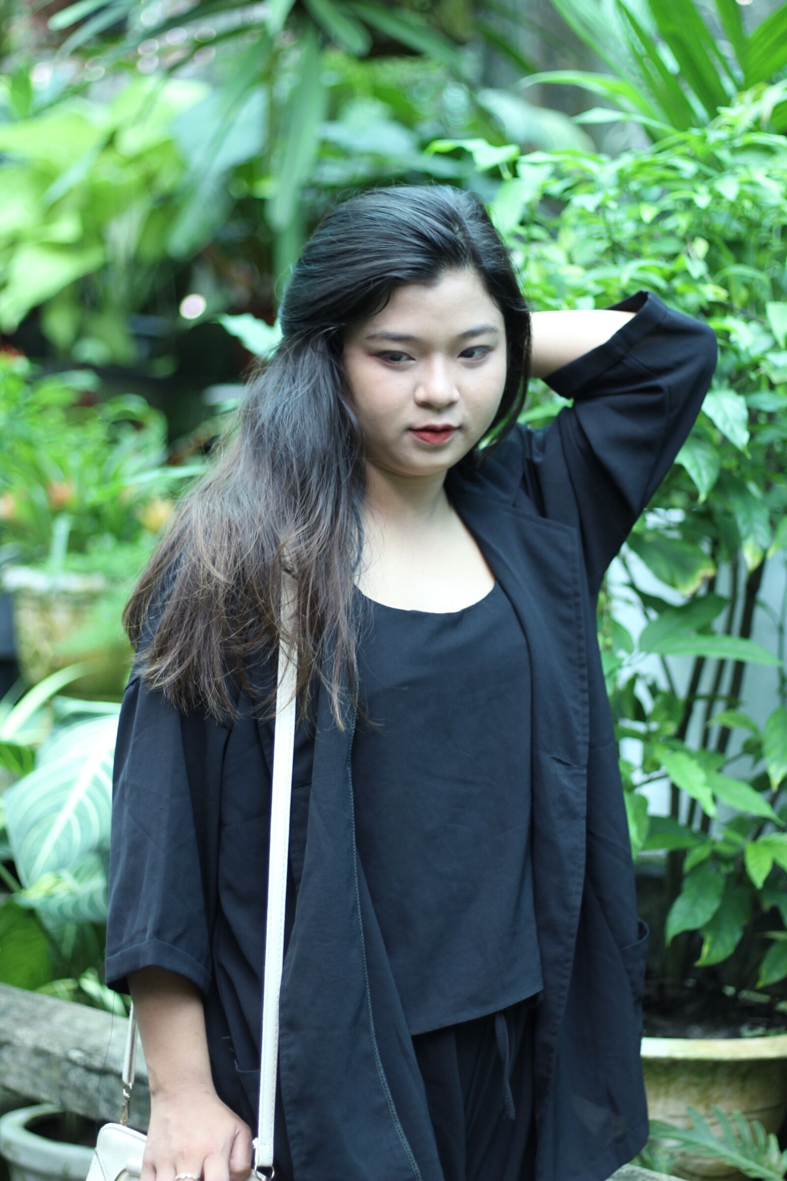 Canon EOS 1300D (EOS Rebel T6 / EOS Kiss X80) + Canon EF 50mm F1.8 STM sample photo. Vietnamese, vietnam, asian photography