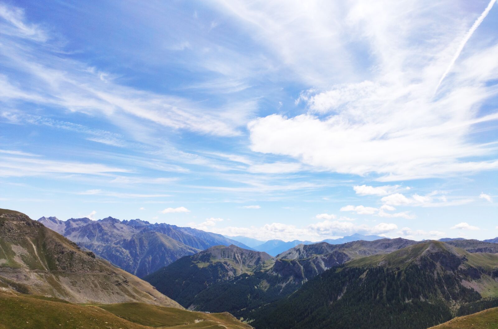 Xiaomi Mi 9T sample photo. Mountains, panorama, view photography