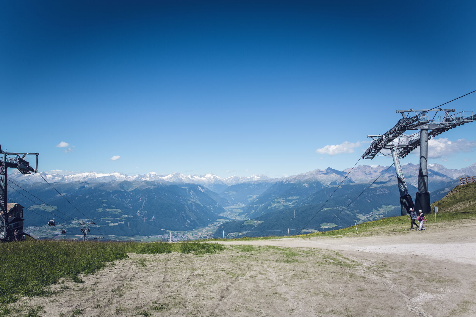 Canon EF 24-70mm F2.8L II USM sample photo. Landscape, mountains, nature, sky photography