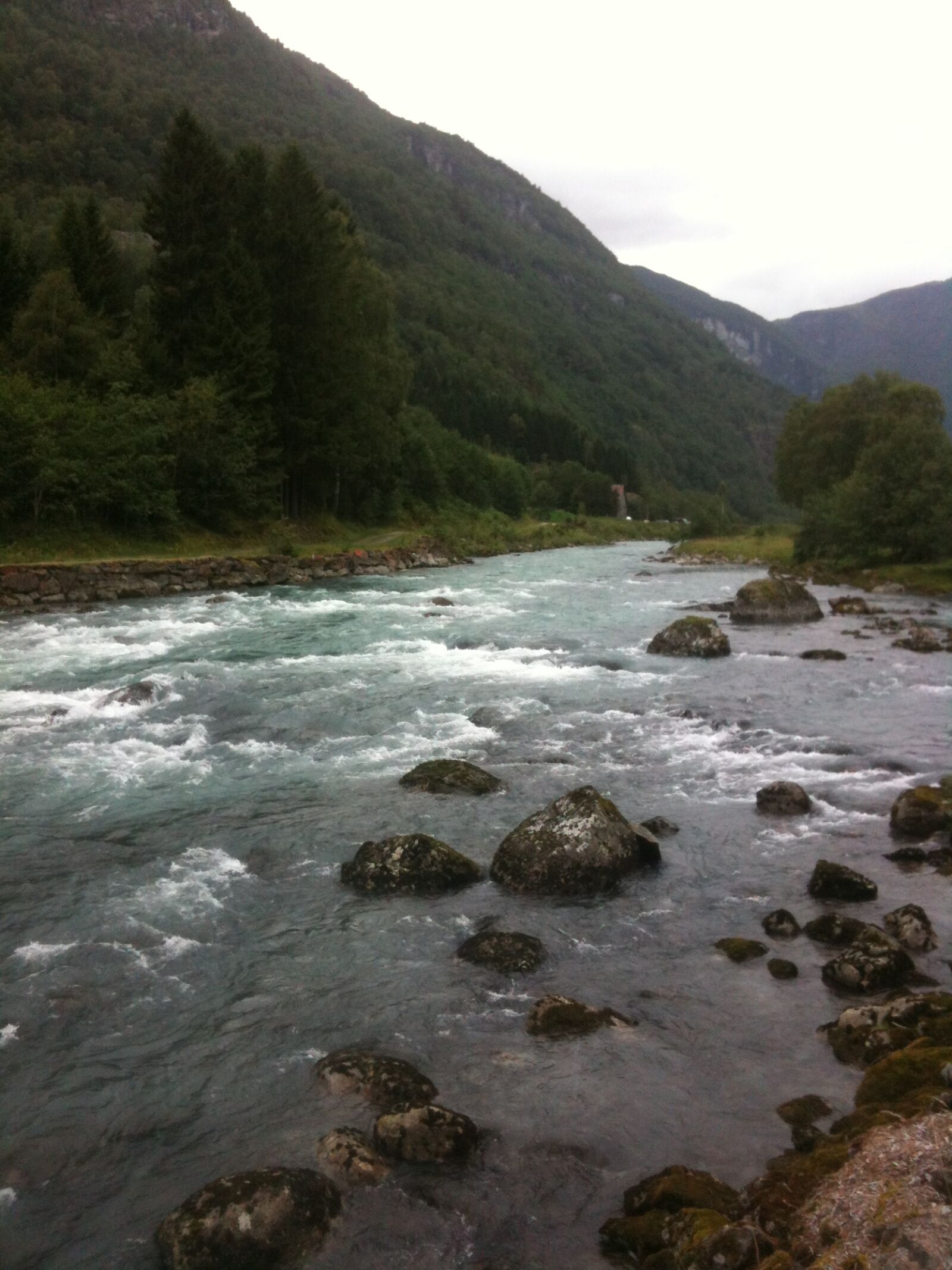 Apple iPhone 3GS sample photo. Green, mountains, nature, river photography