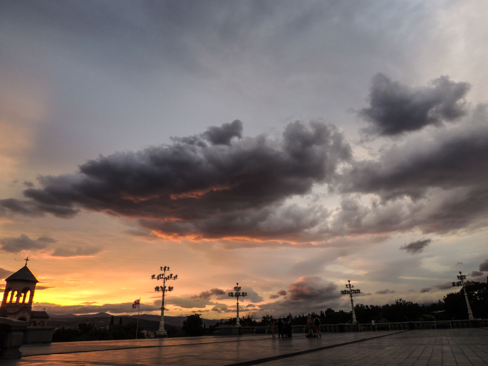 Nikon Coolpix P510 sample photo. Clouds, color, sky, sun photography