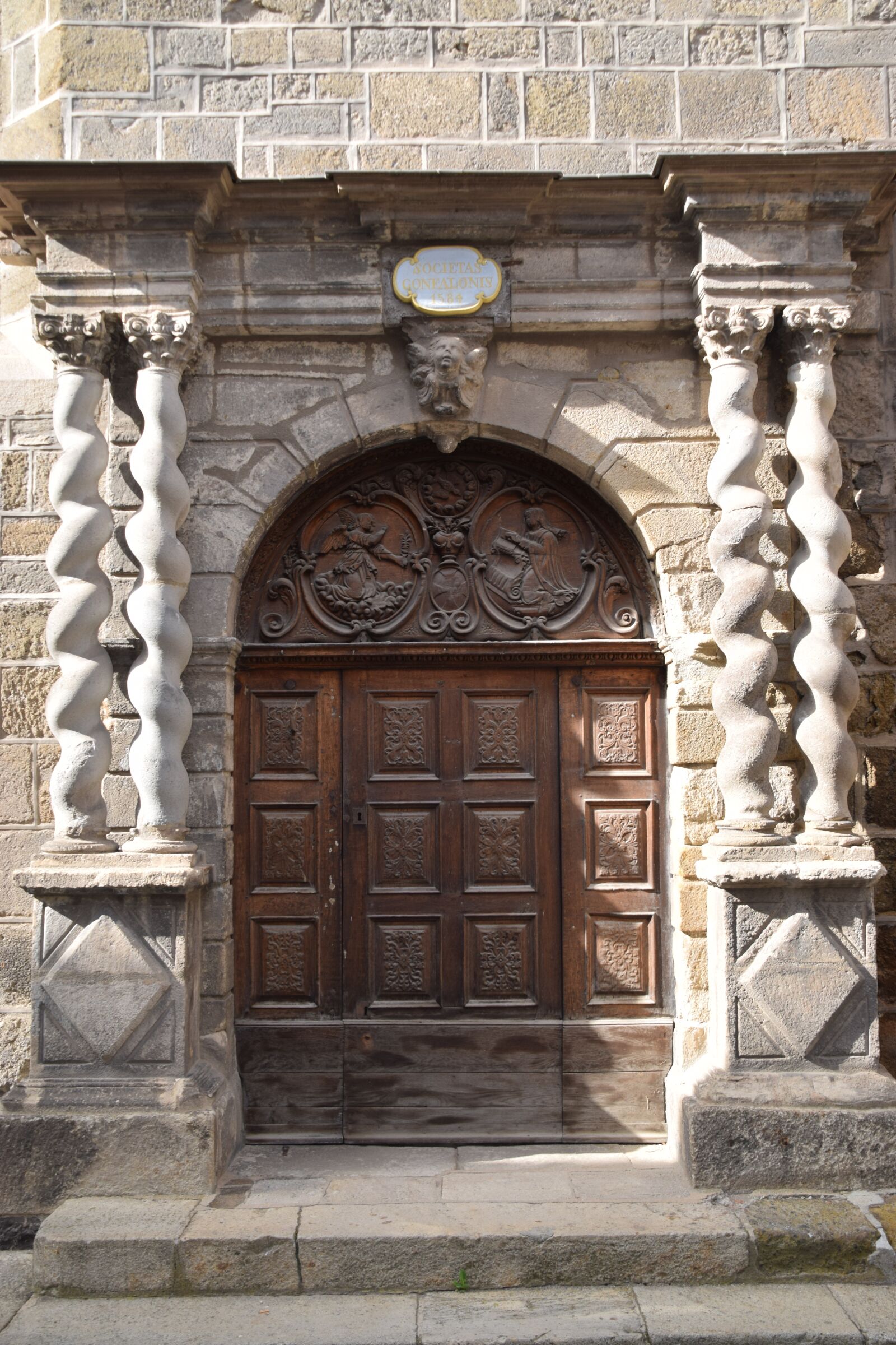 Nikon D5300 sample photo. Door, pierre, portal photography