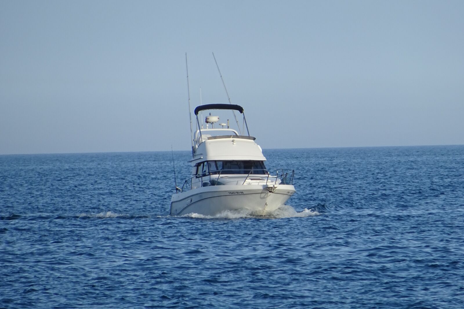 Sony DSC-HX60V sample photo. Sea, yacht, boat photography