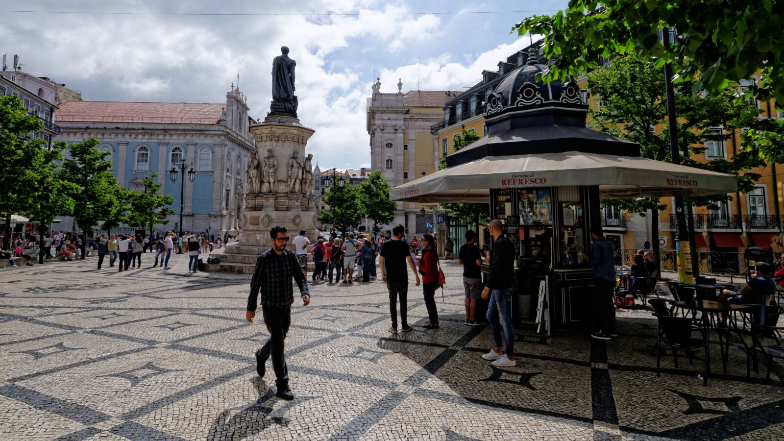 Nikon D300S sample photo. Lisbon, portugal, space photography