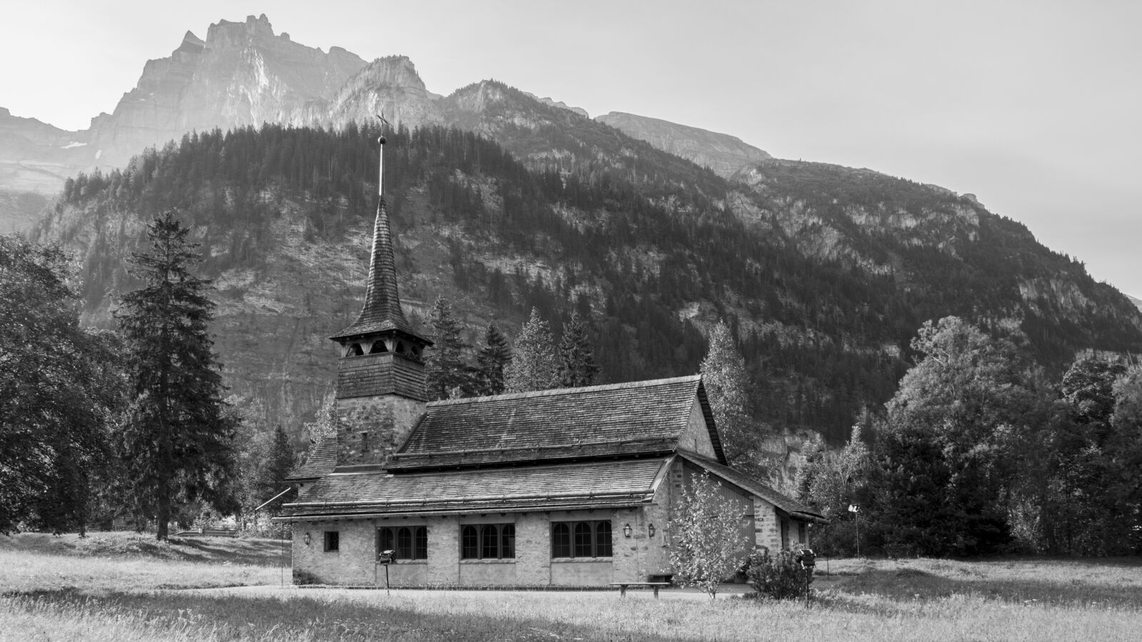Canon EOS 70D sample photo. Church, mountains, chapel photography
