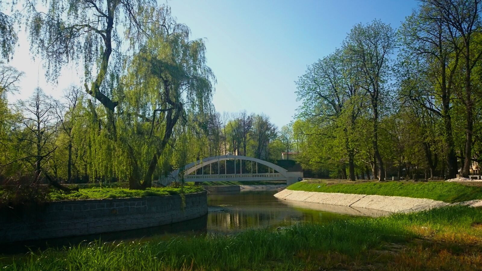 Sony Xperia Z1 Compact sample photo. Bridge, architecture, river photography