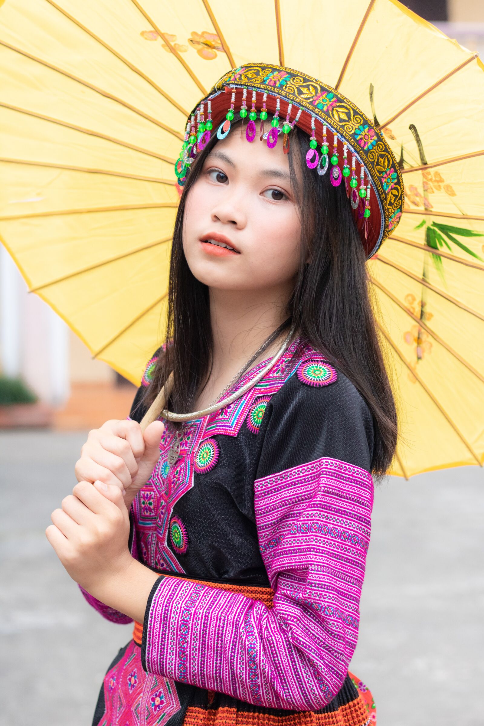 Canon EOS 750D (EOS Rebel T6i / EOS Kiss X8i) + Canon EF 50mm F1.8 STM sample photo. Vietnamese, vietnam girl, beautifull photography