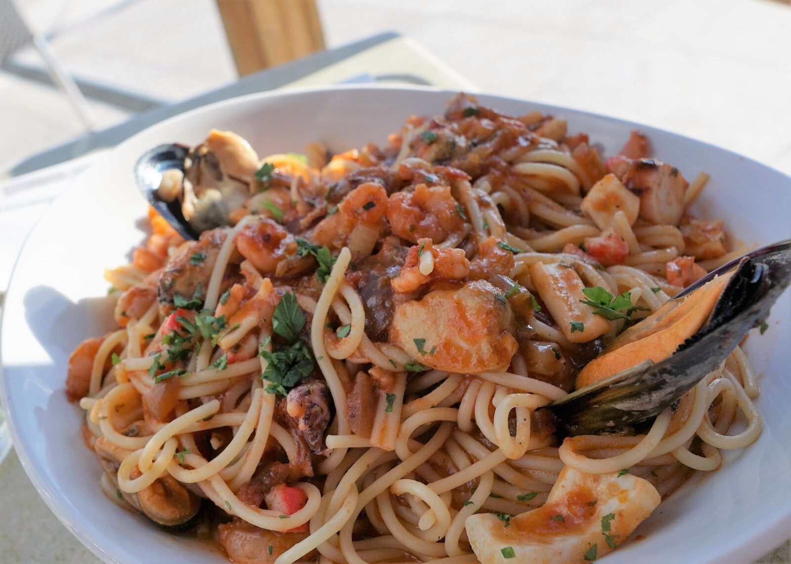 Sony ILCA-77M2 + Sony DT 16-50mm F2.8 SSM sample photo. Spaghetti, eat, noodles photography