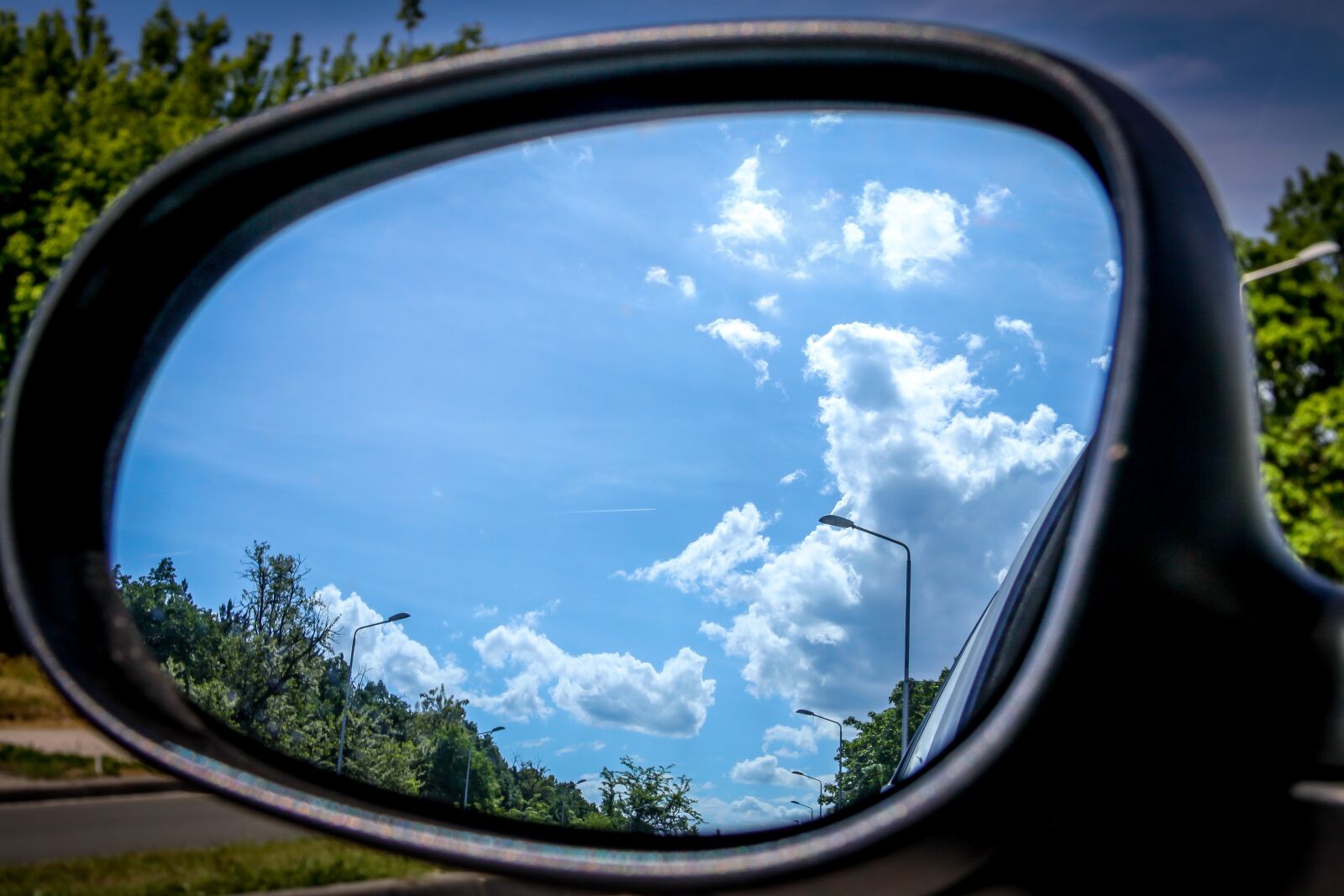 Canon EF-S 17-85mm F4-5.6 IS USM sample photo. Mirror, reflection, sky photography