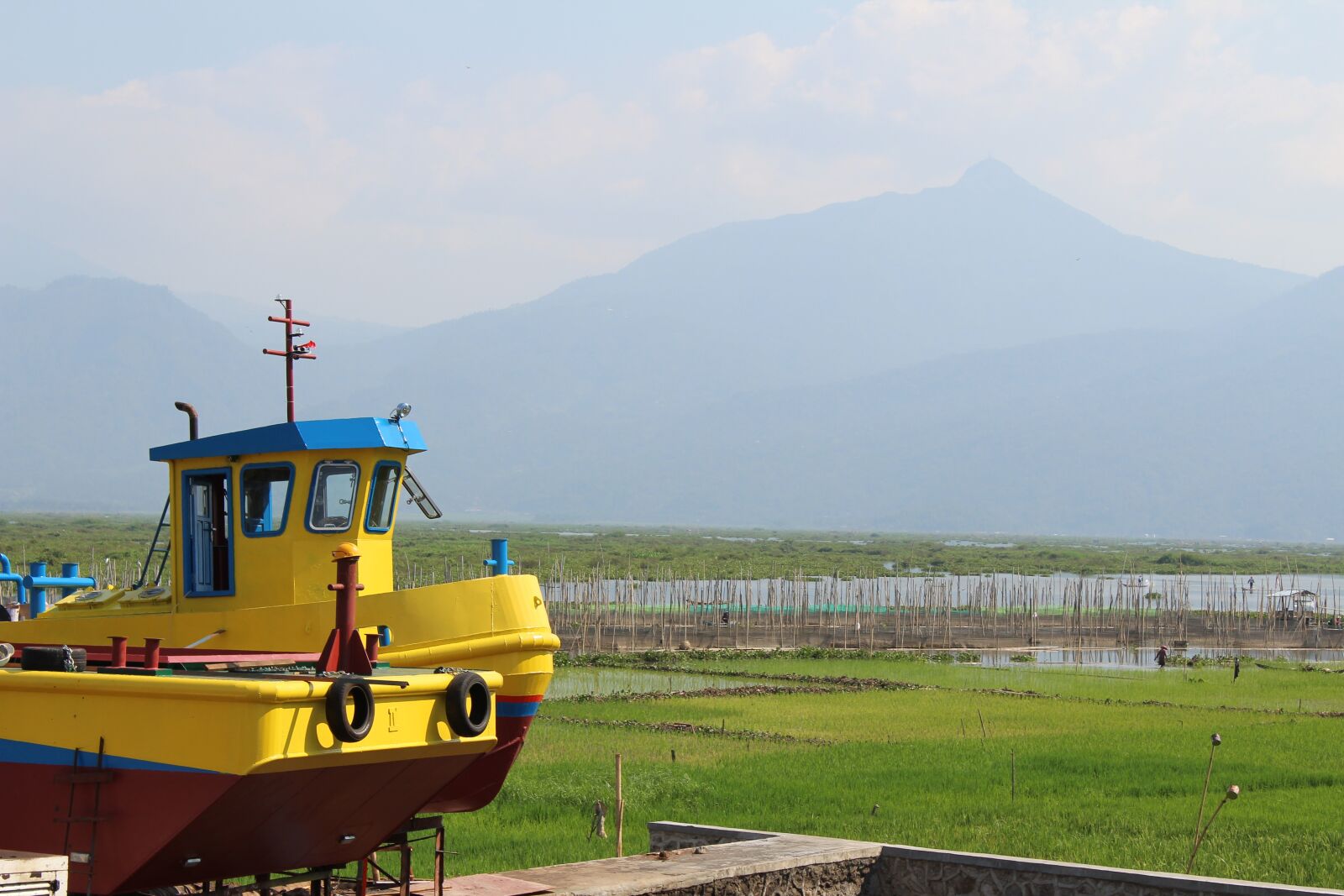 Canon EOS 1300D (EOS Rebel T6 / EOS Kiss X80) sample photo. Mount, nature, indonesian photography
