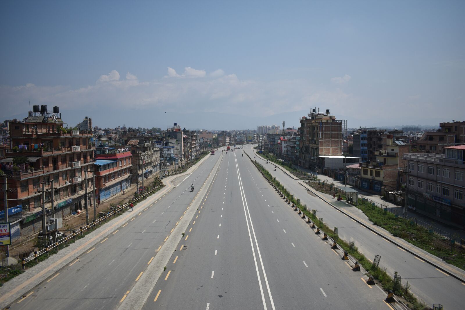 Nikon D3400 sample photo. Road, highway, kathmandu photography