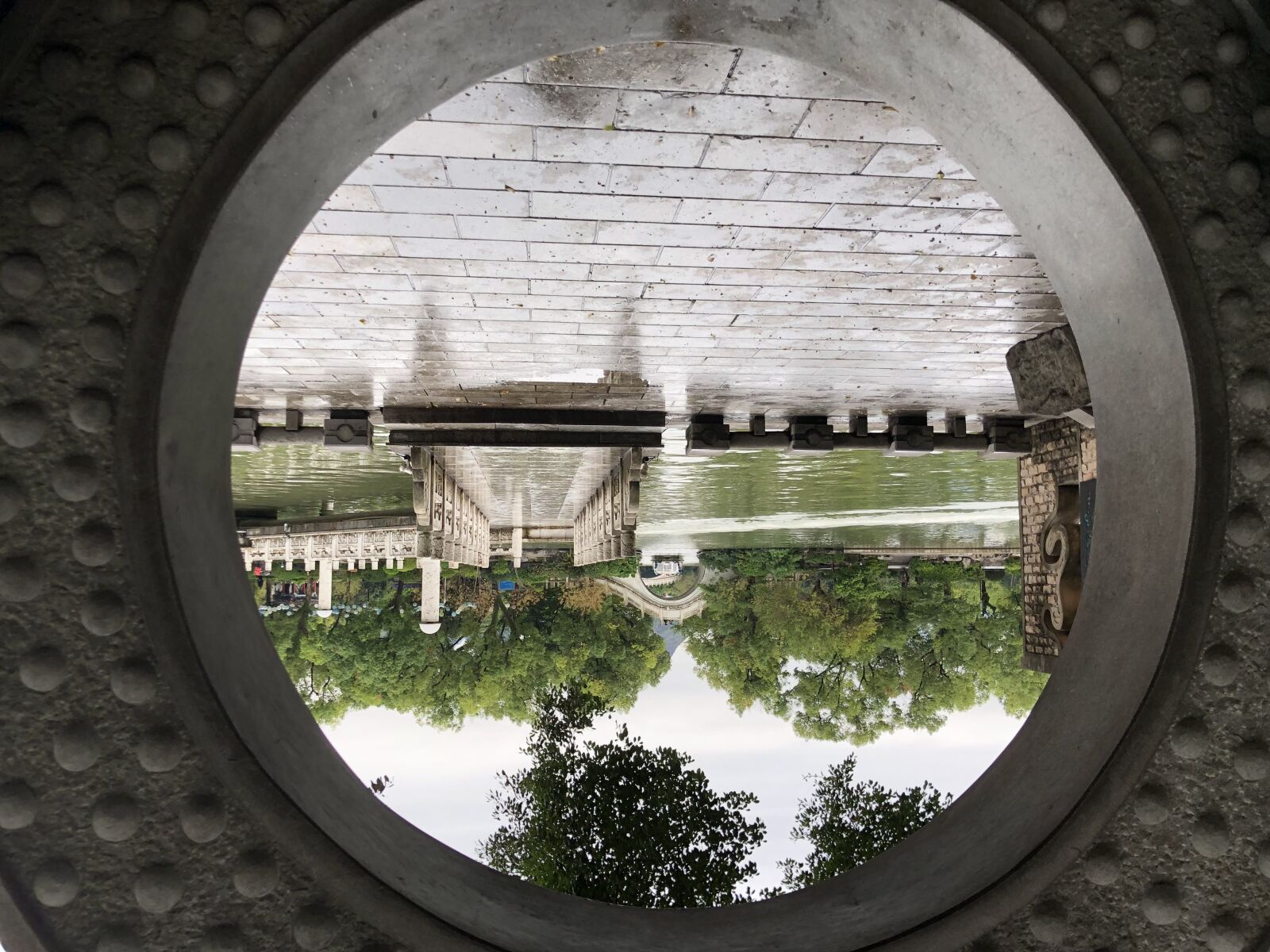iPhone X back dual camera 4mm f/1.8 sample photo. Asia, bridge, historic, national photography