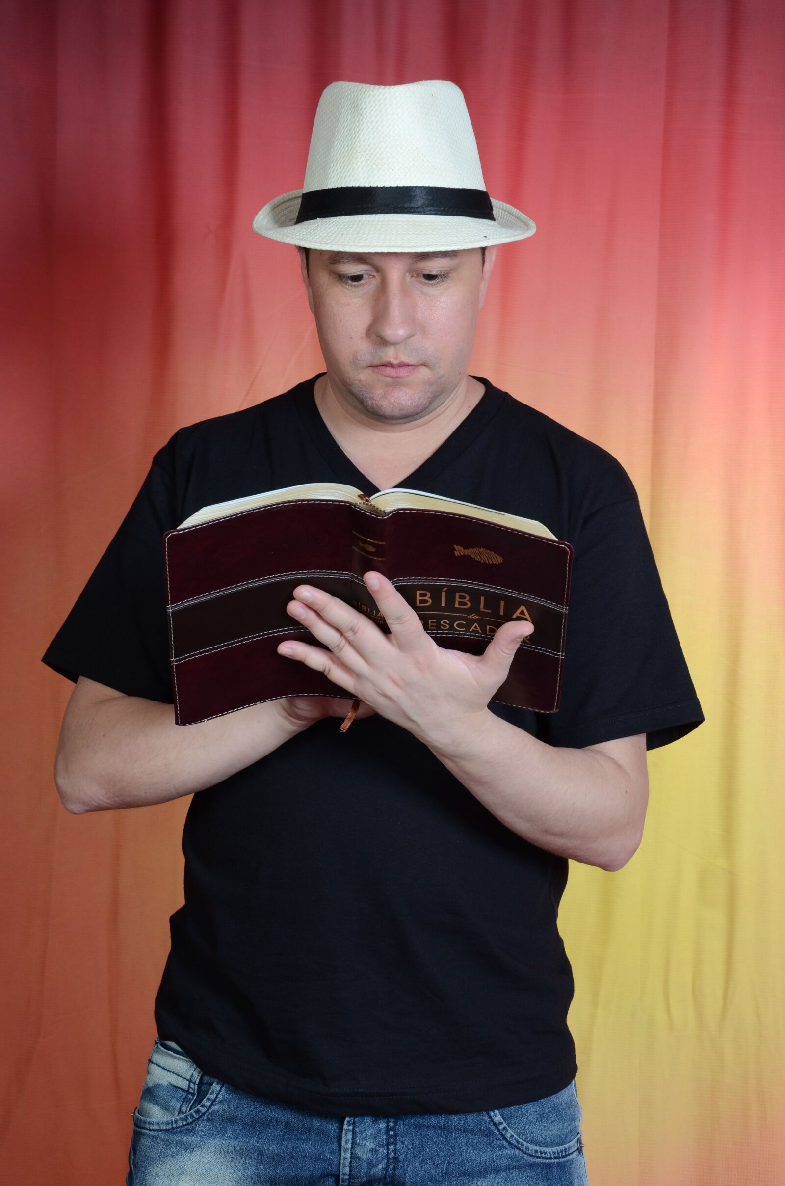 Nikon D7000 sample photo. Word, read, book photography