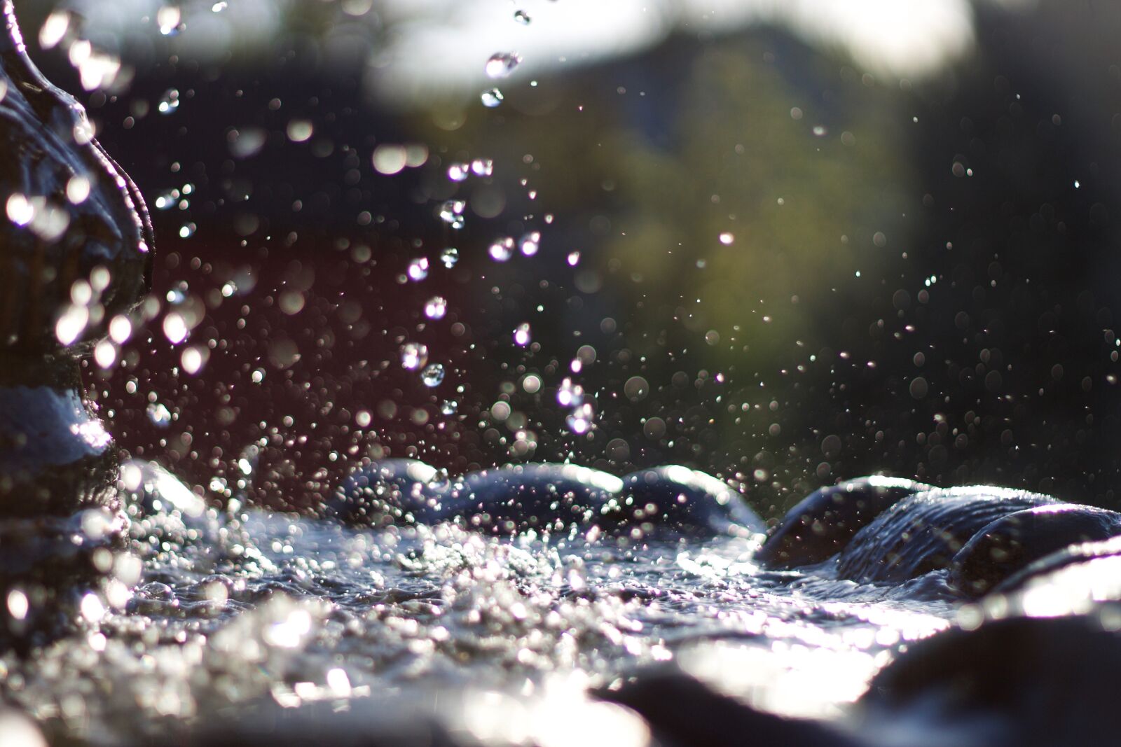 Canon EOS 1100D (EOS Rebel T3 / EOS Kiss X50) sample photo. Fountain, water drop, water photography