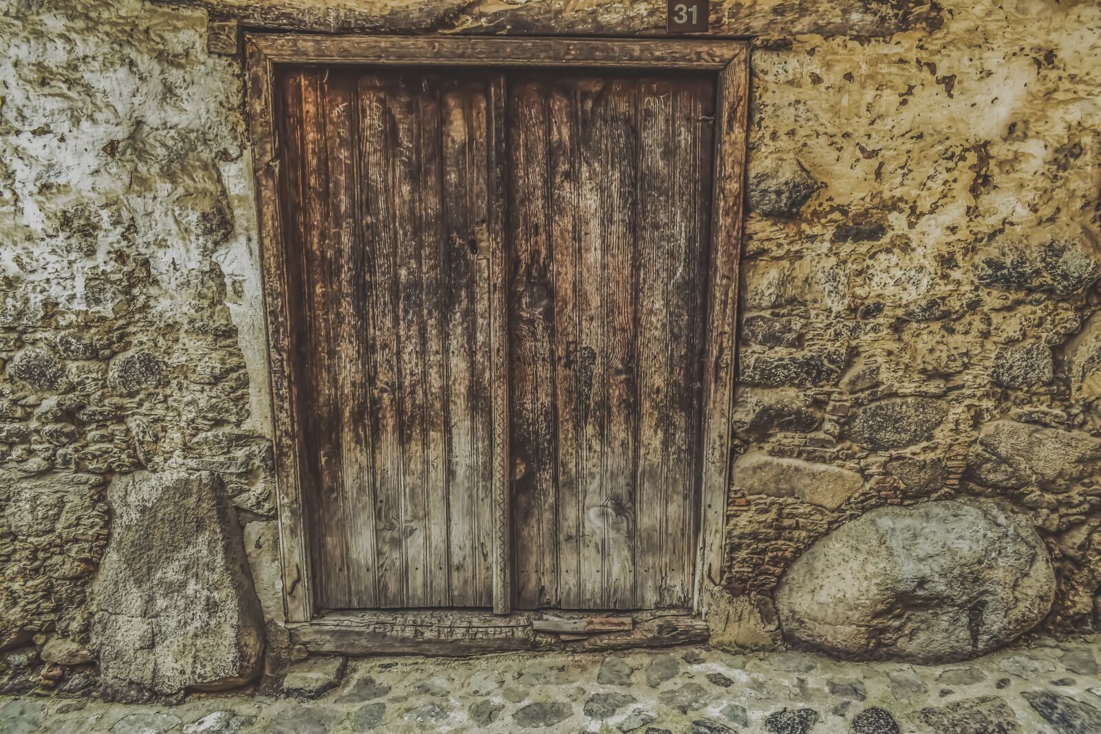 Nikon D3300 sample photo. Door, wooden, old house photography