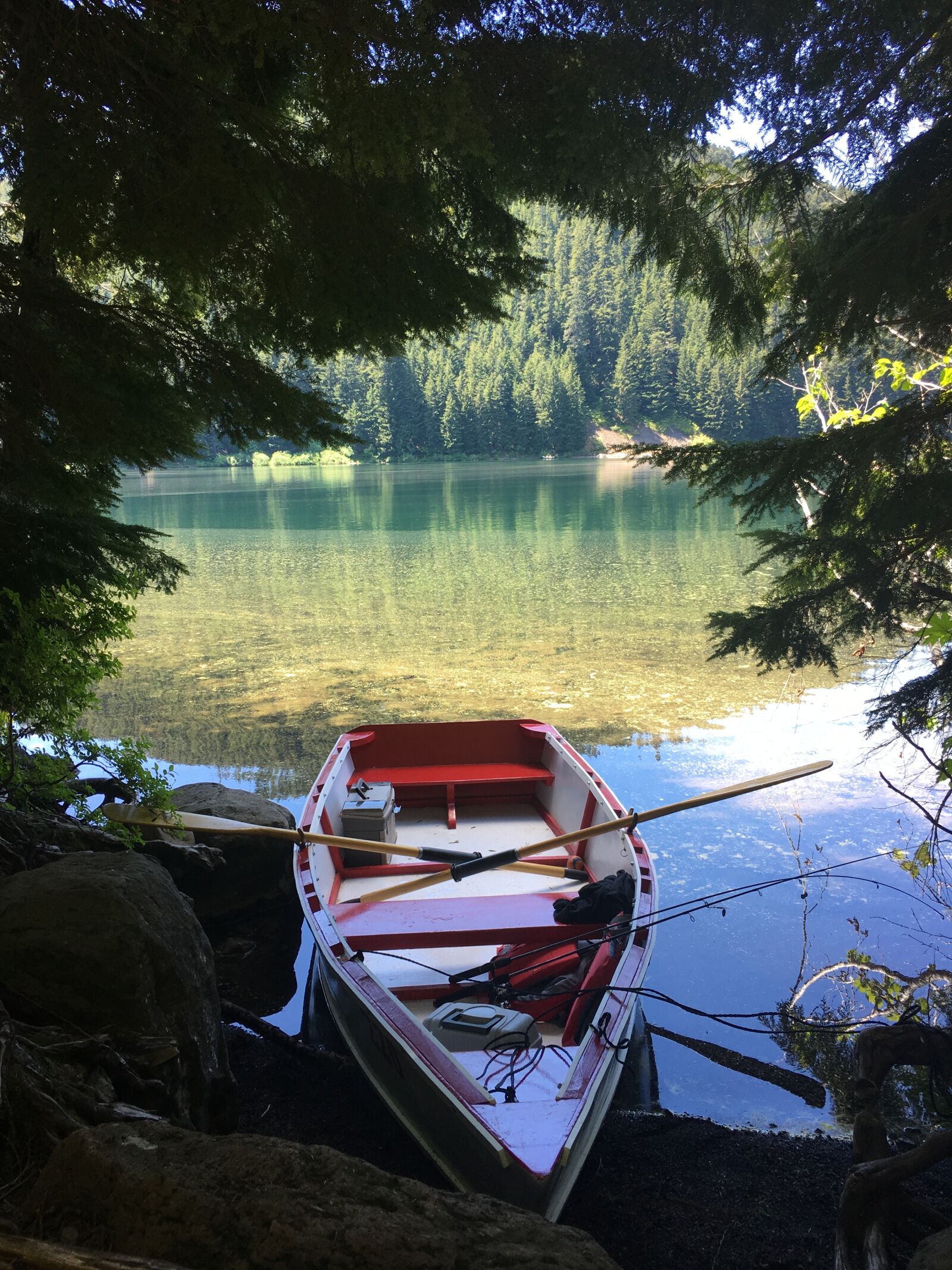 Apple iPhone 6s sample photo. Boat, lake, fishing photography