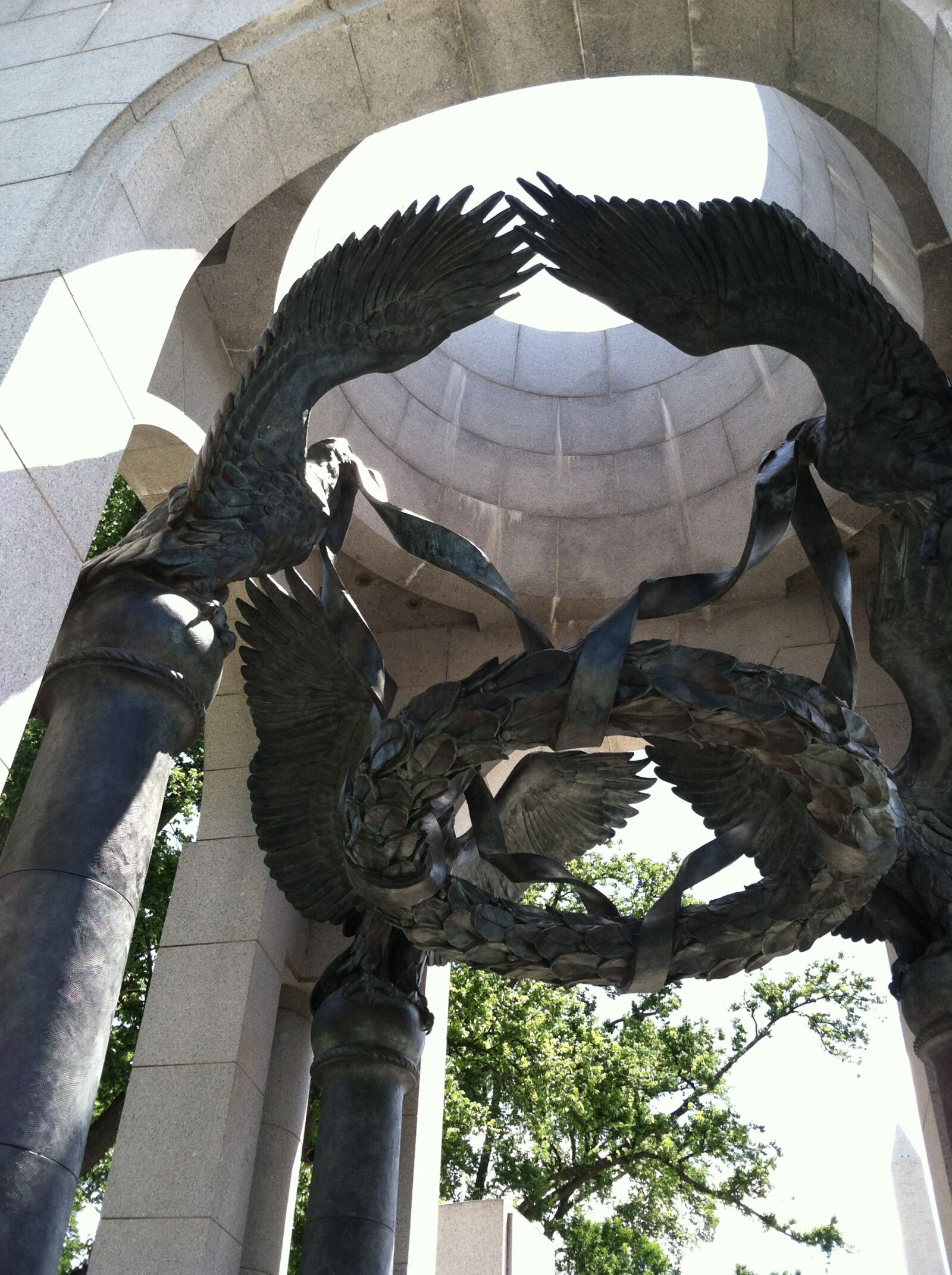 iPhone 4 back camera 3.85mm f/2.8 sample photo. Monument, washington dc, dc photography