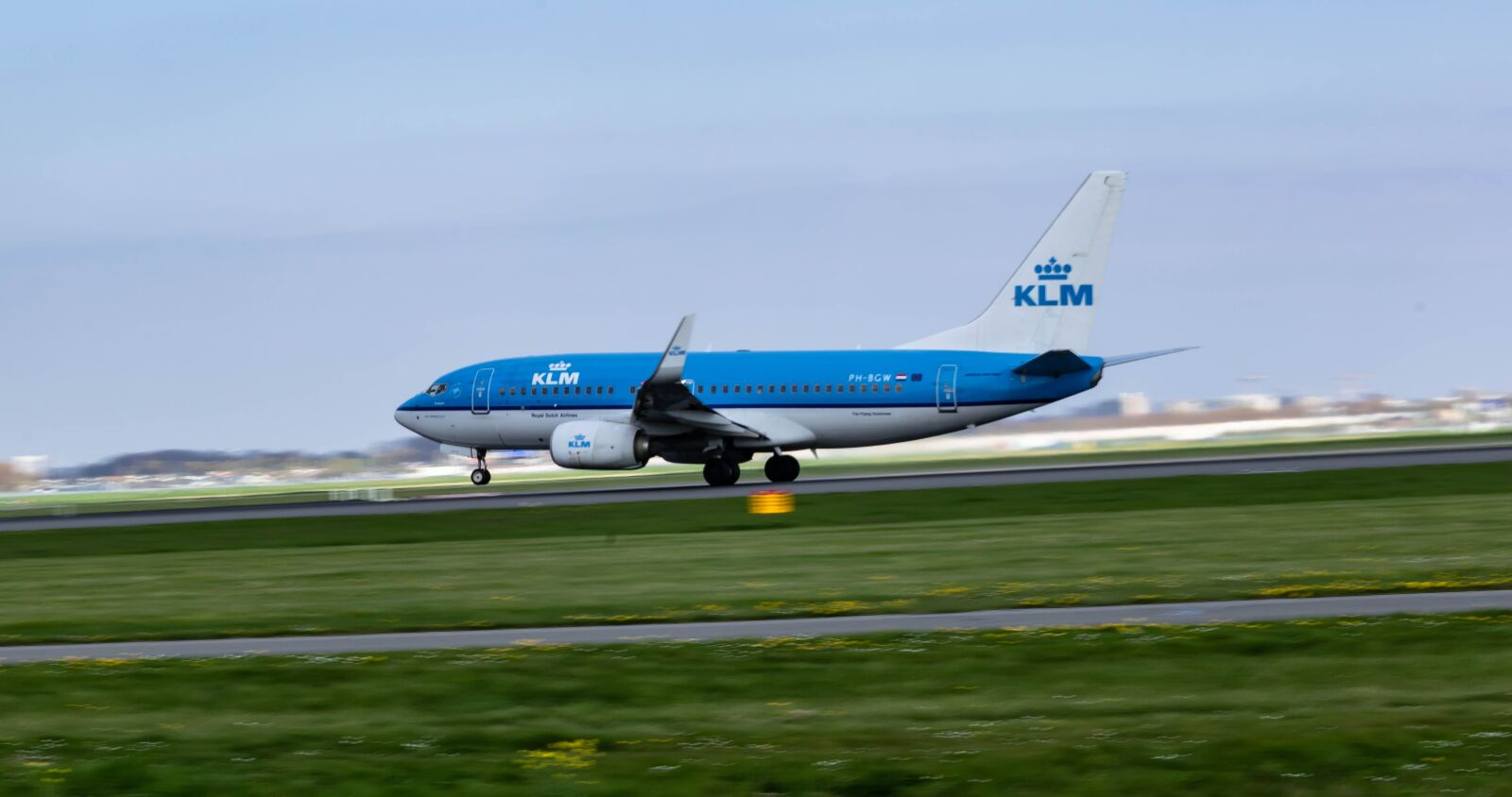 Nikon D3500 sample photo. Klm, plane, schiphol photography