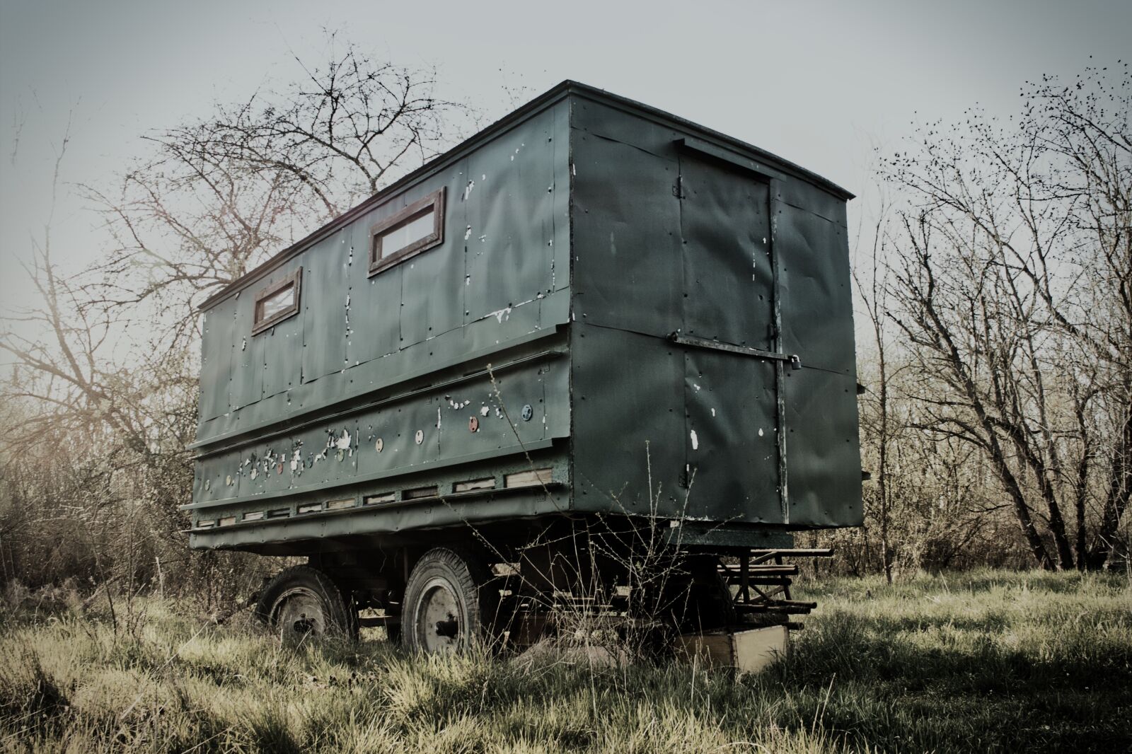 18.0 - 55.0 mm sample photo. Bees, old, trailer photography