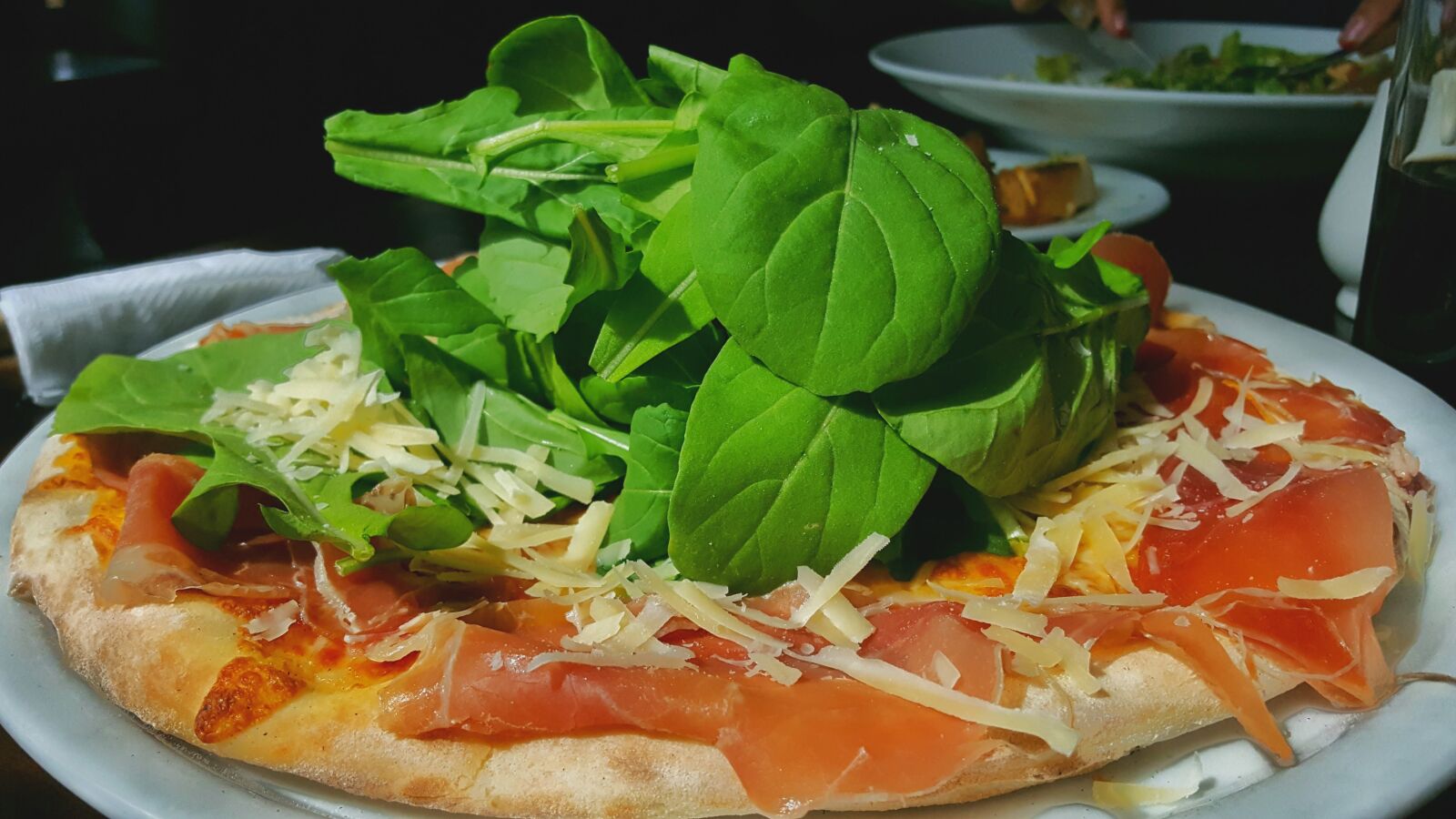 Samsung GALAXY S6 edge sample photo. Pizza, food, salmon photography