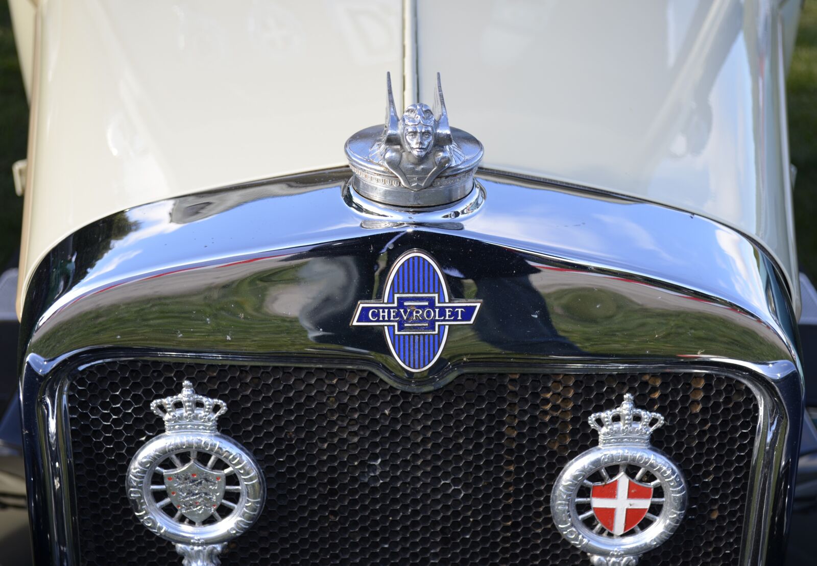 Nikon D5100 sample photo. Chevrolet, veteran, beautiful photography