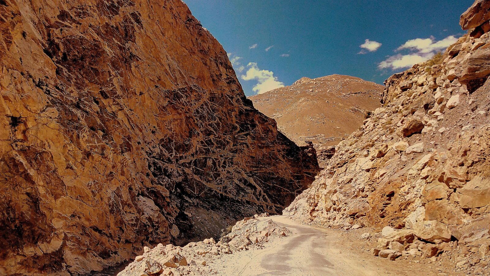 Lenovo P70-A sample photo. Mountain road, india, ladakh photography