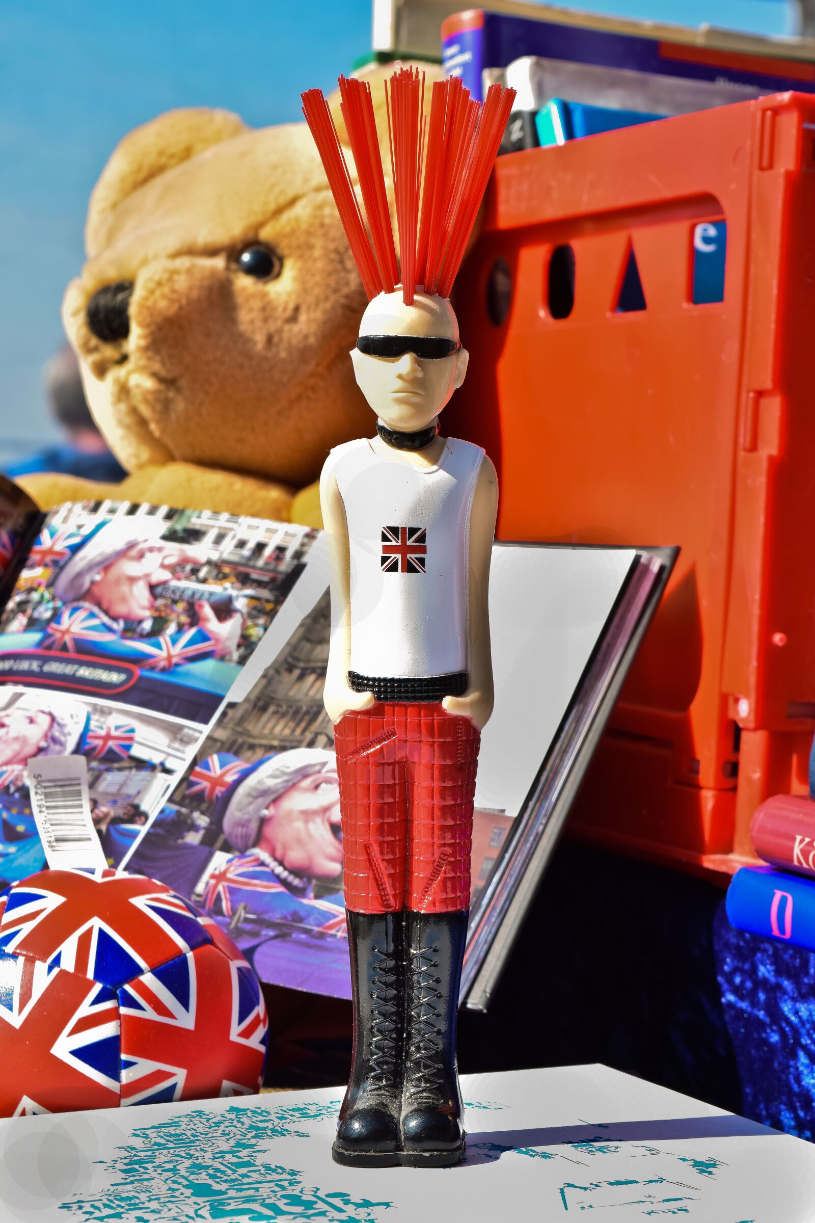 Nikon D3300 sample photo. Figure, punk, mop photography