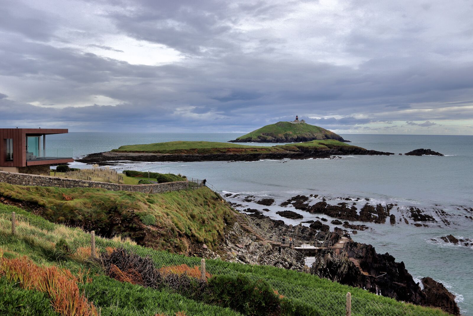 Canon EF-S 24mm F2.8 STM sample photo. Lighthouse, coast, sea photography