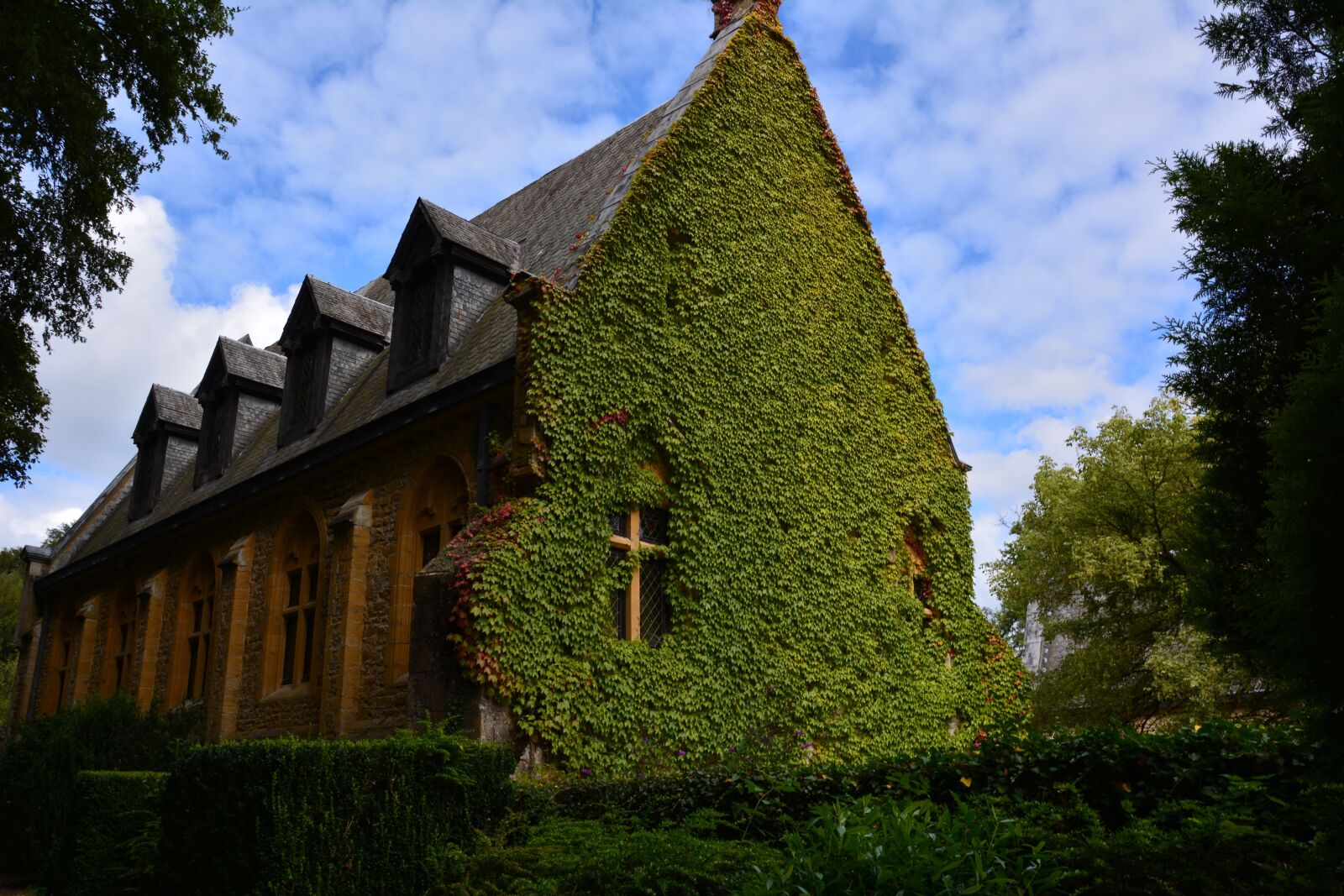 Nikon D5200 sample photo. Abbey, orval, belgium photography