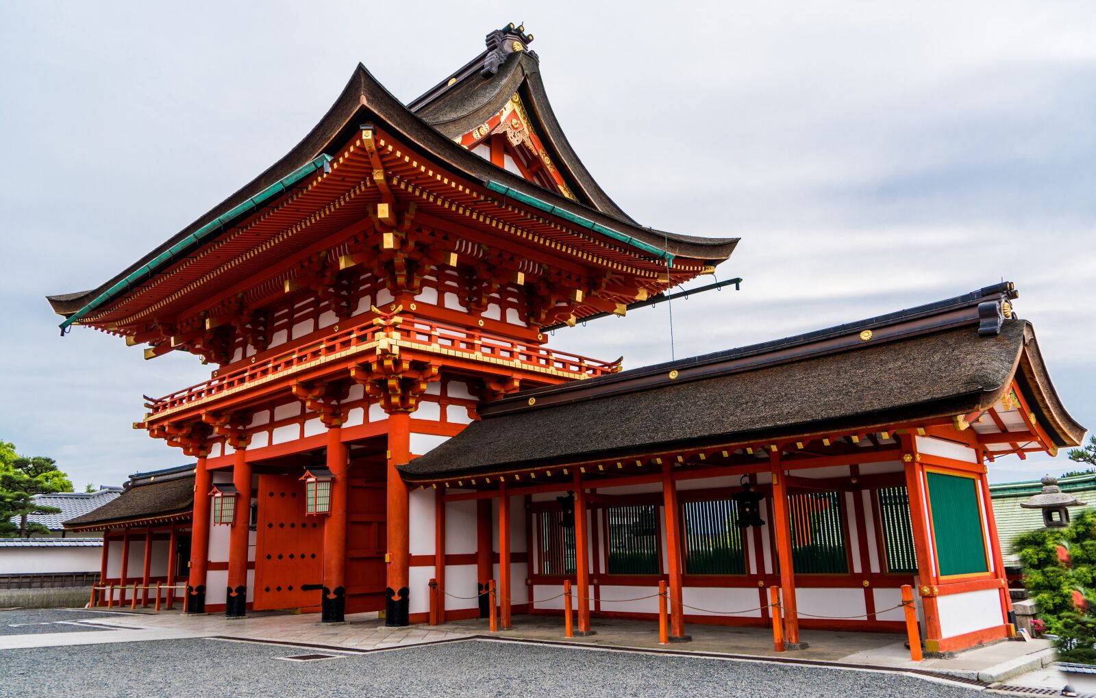 Sony a7R II + Sony FE 24-240mm F3.5-6.3 OSS sample photo. Fushimi inari-taisha shrine, kyoto photography