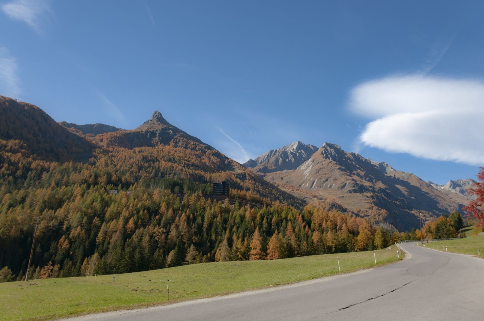Nikon D300S sample photo. Road, alps, mountain photography
