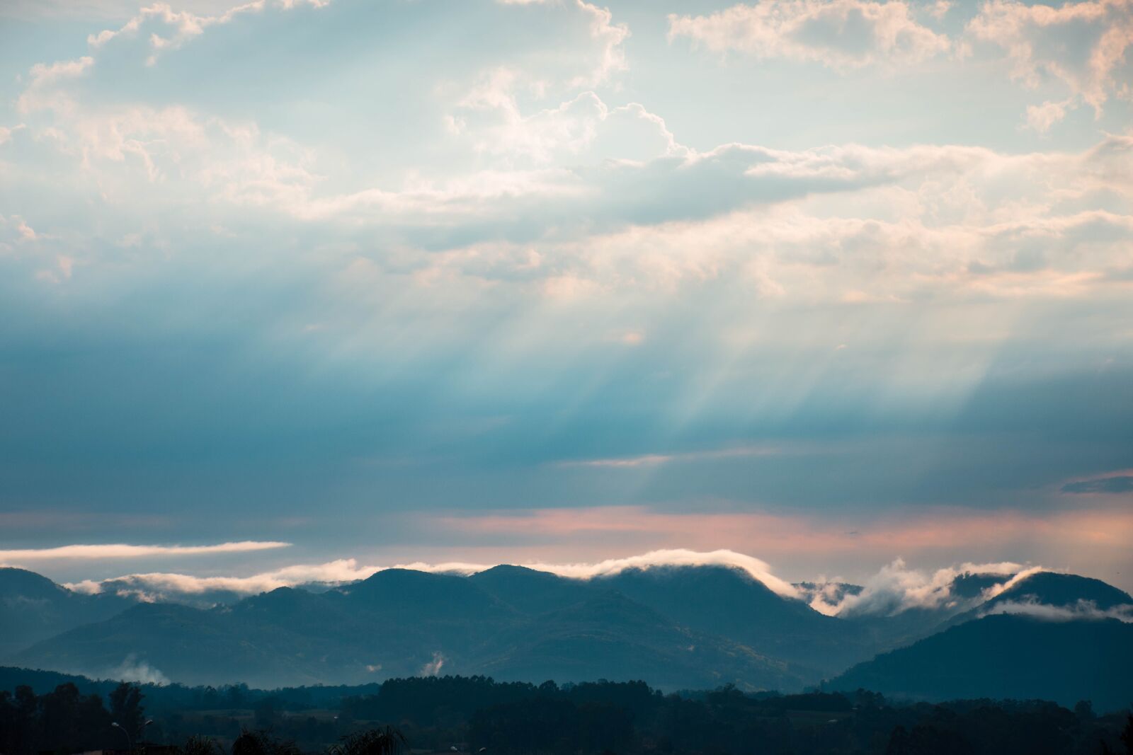 Nikon D7200 sample photo. Rain, hills, landscape photography