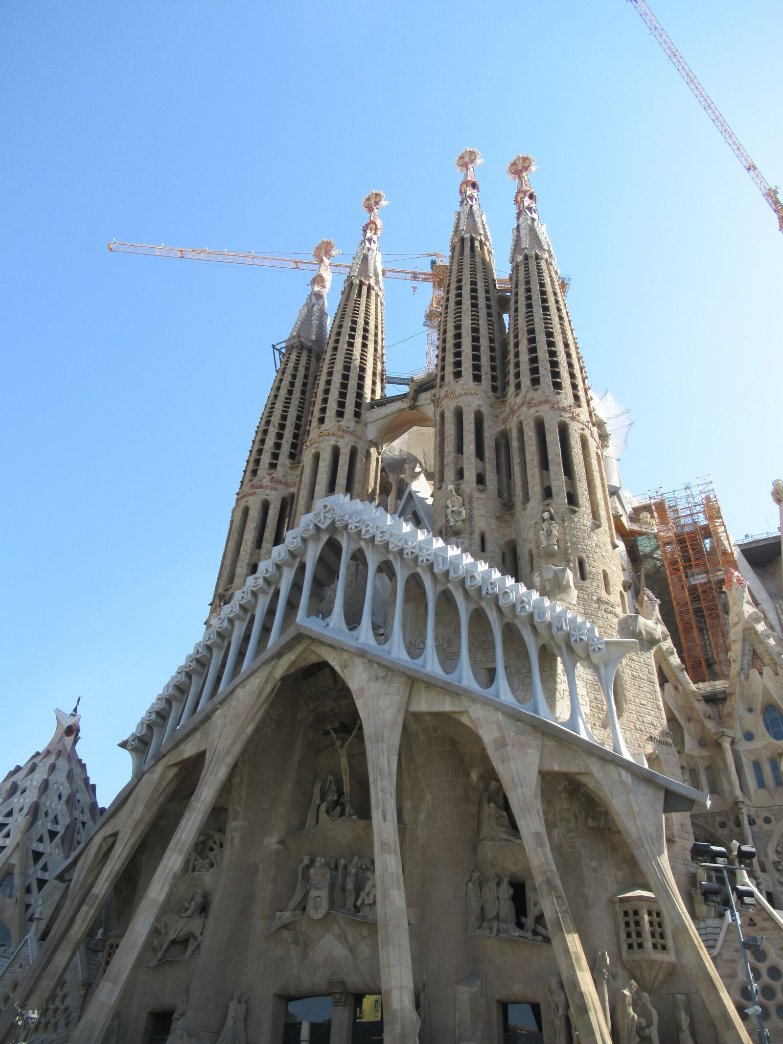 Canon PowerShot SX620 HS sample photo. Sagrada familia, barcelona, church photography