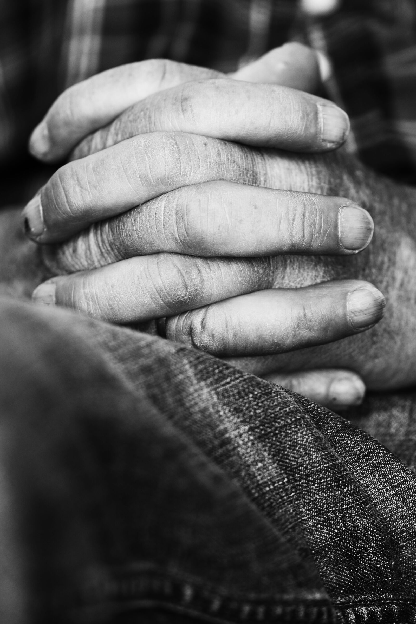 Canon EOS 7D Mark II sample photo. Hands, human, old photography