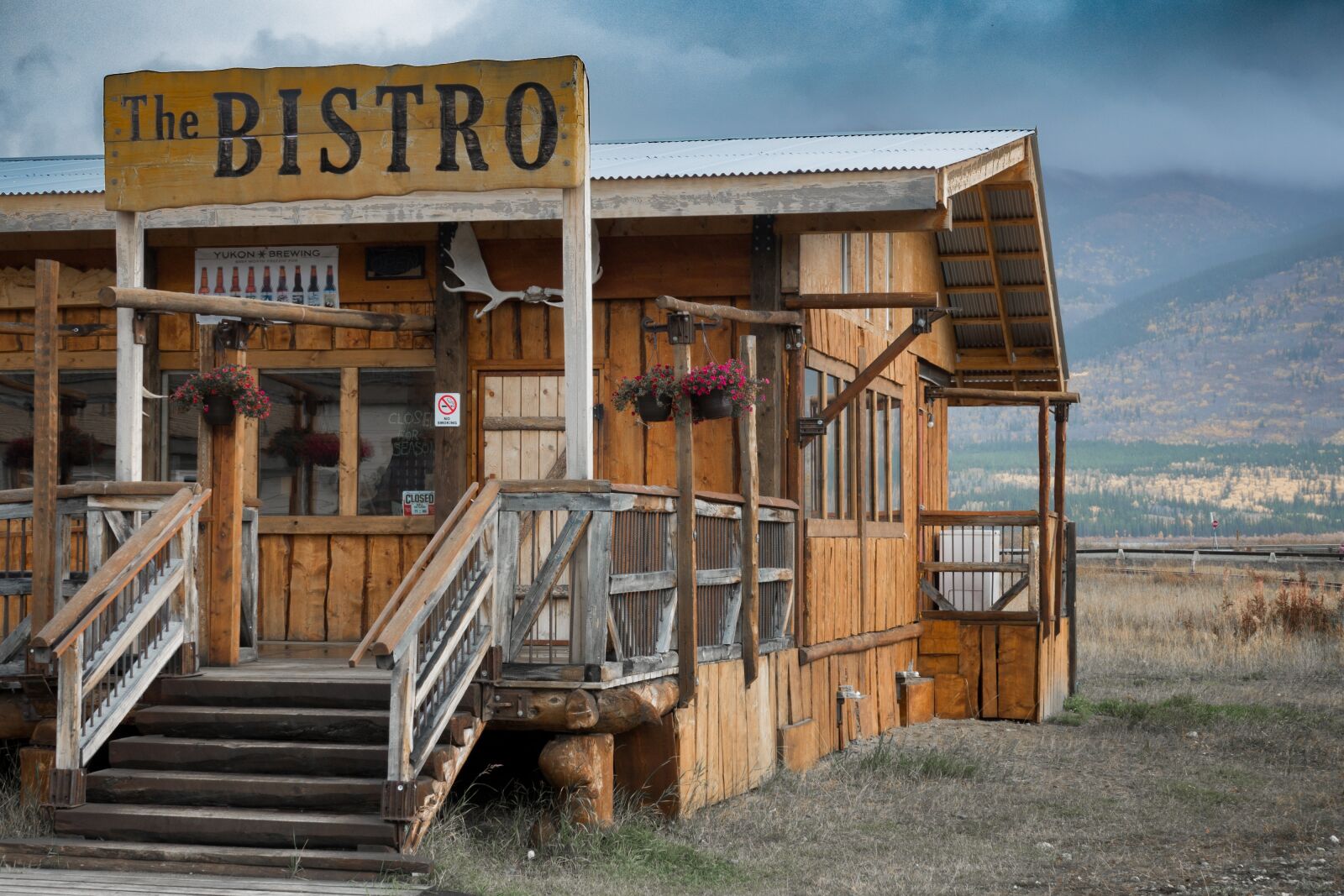 Sony Cyber-shot DSC-RX10 III sample photo. Carcross, yukon, canada photography