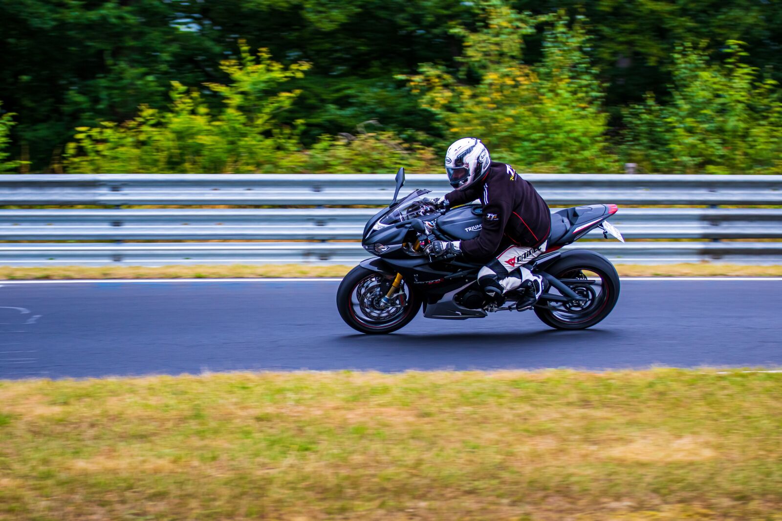 Canon EOS 750D (EOS Rebel T6i / EOS Kiss X8i) sample photo. Motorcycle, racing, motorsport photography