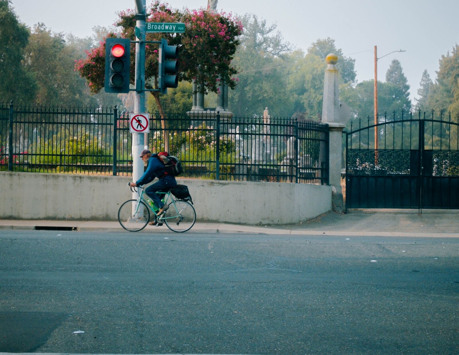 Fujifilm X-E3 sample photo. Bike, man, riding photography
